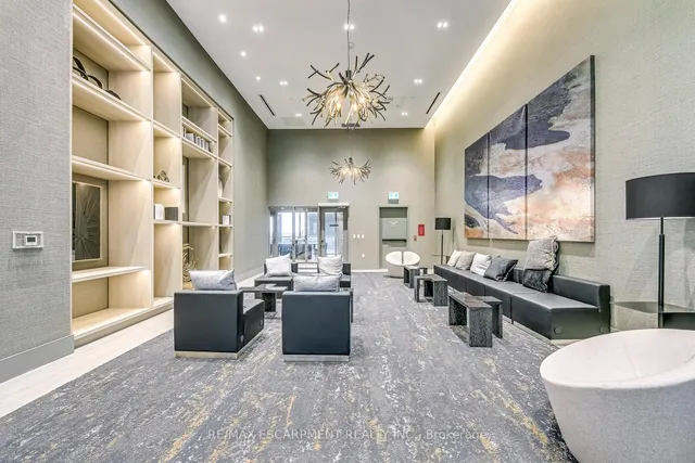 2450 Old Bronte Rd #112, Oakville 5