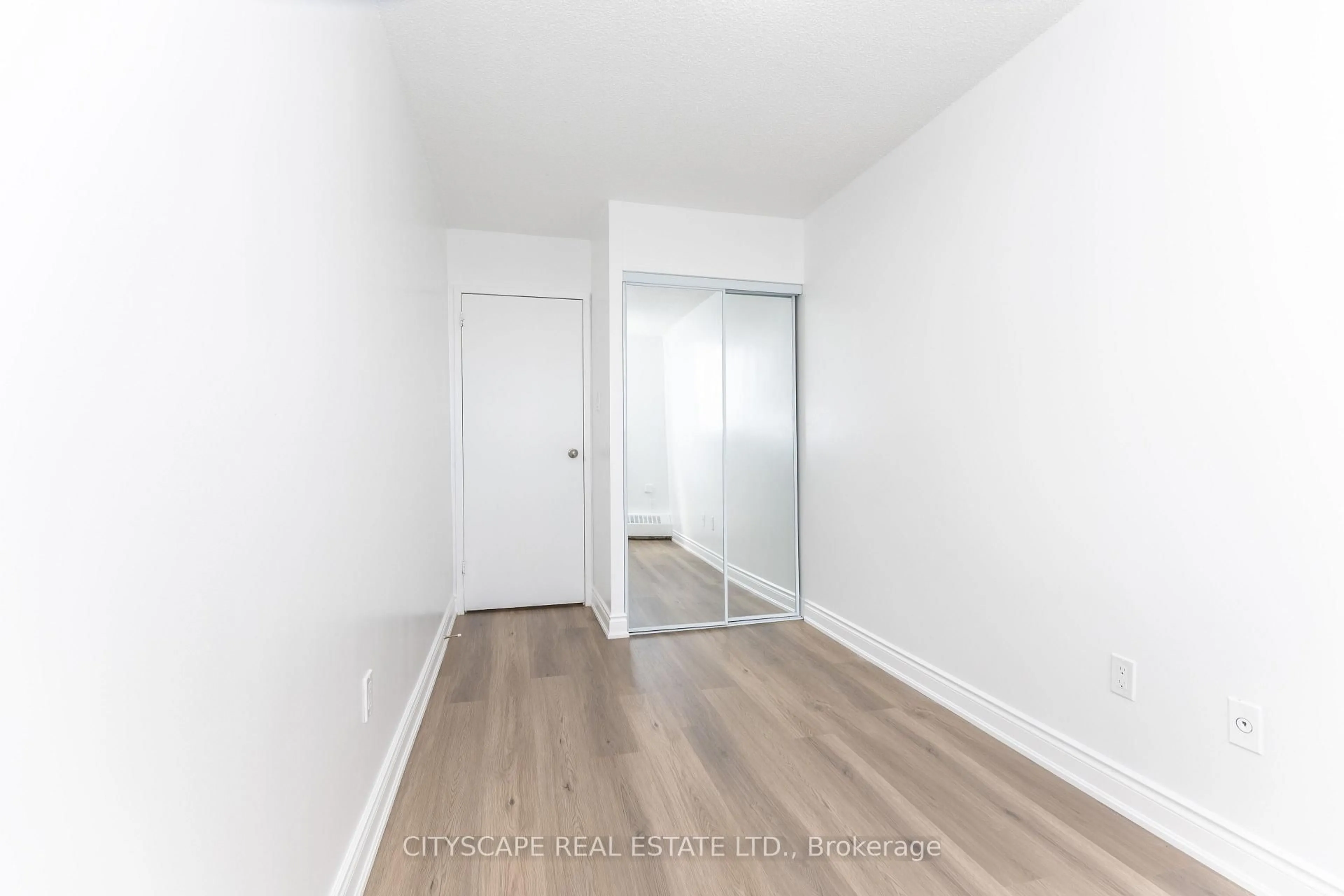 A pic of a room for 940 Caledonia Rd #1005, Toronto Ontario M6B 3Y4