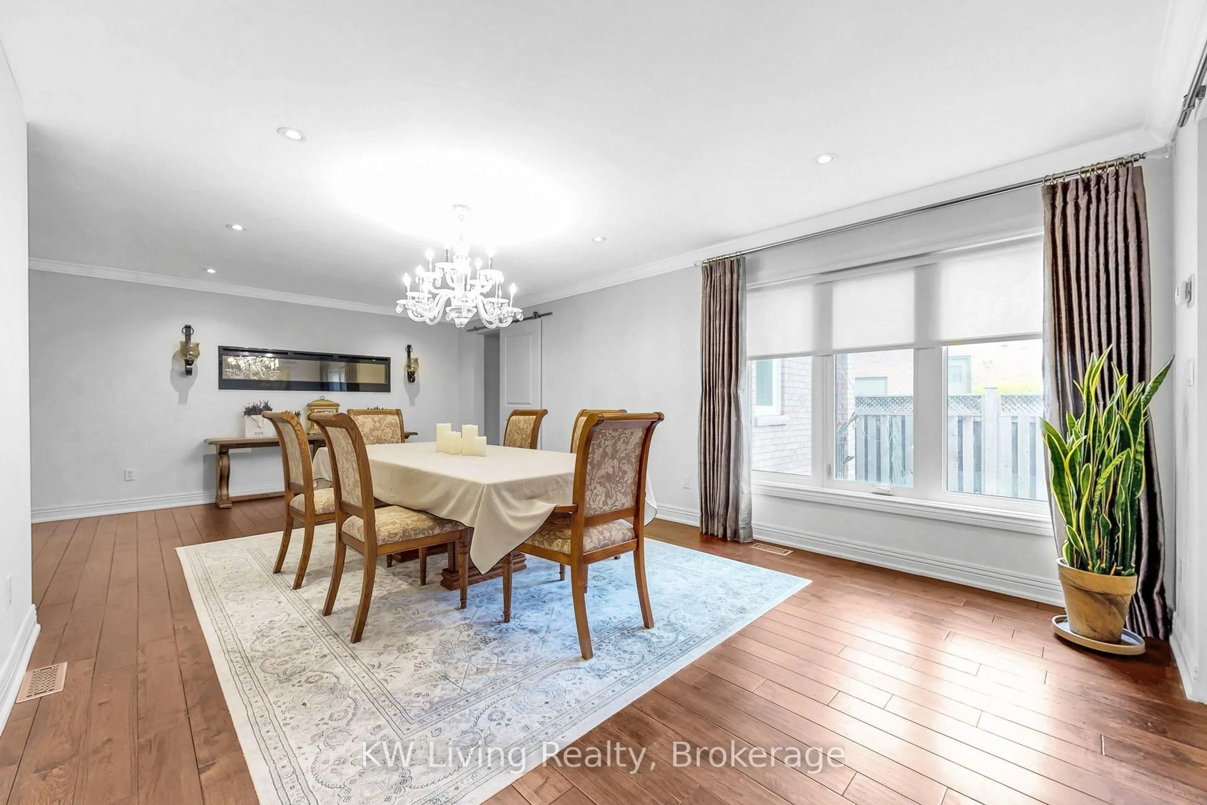 Dining room, unknown for 5167 Frybrook Crt, Mississauga Ontario L5M 5A8