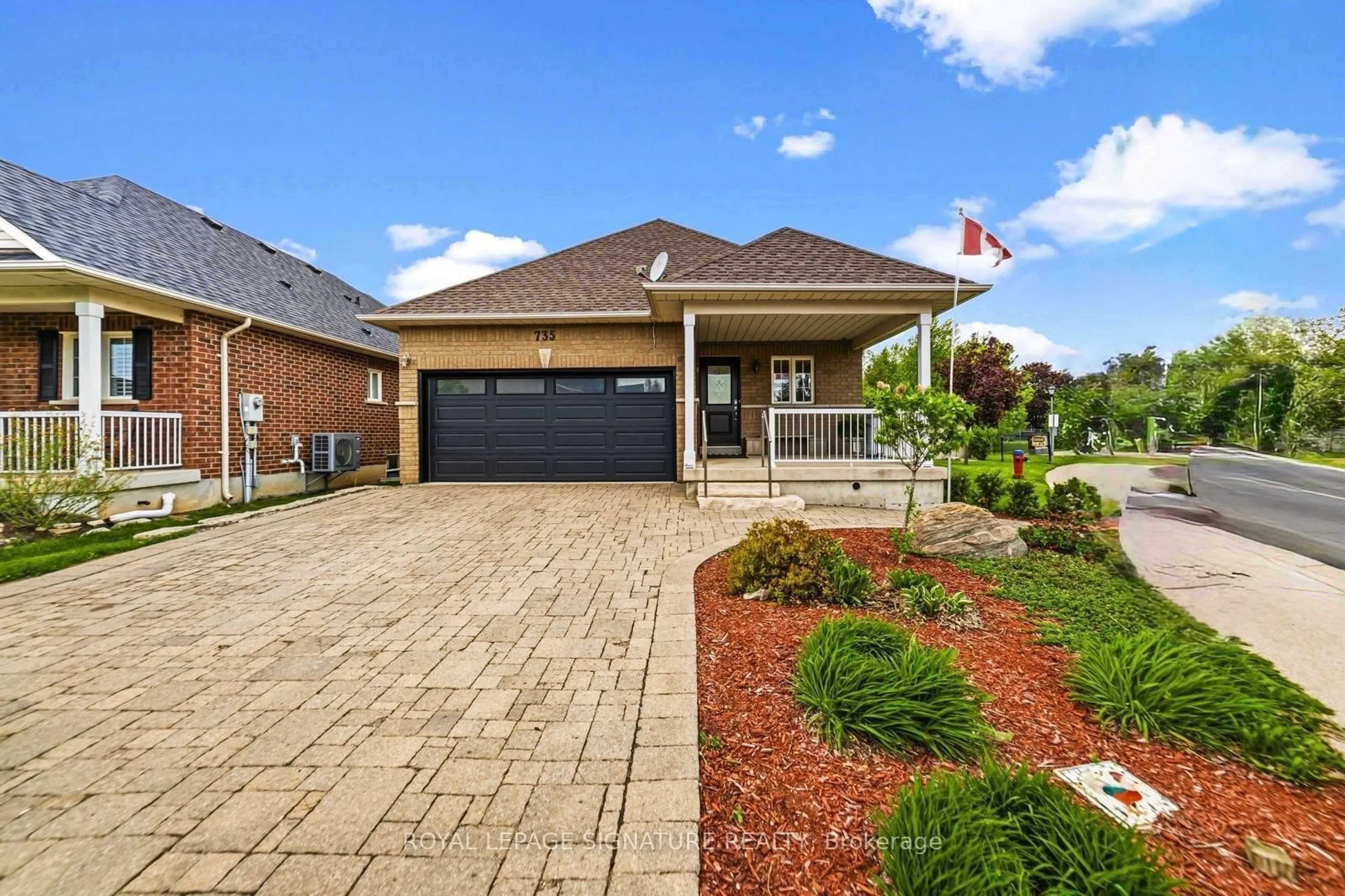 Home with brick exterior material, street for 735 Poplar Rd, Milton Ontario L9T 5X2