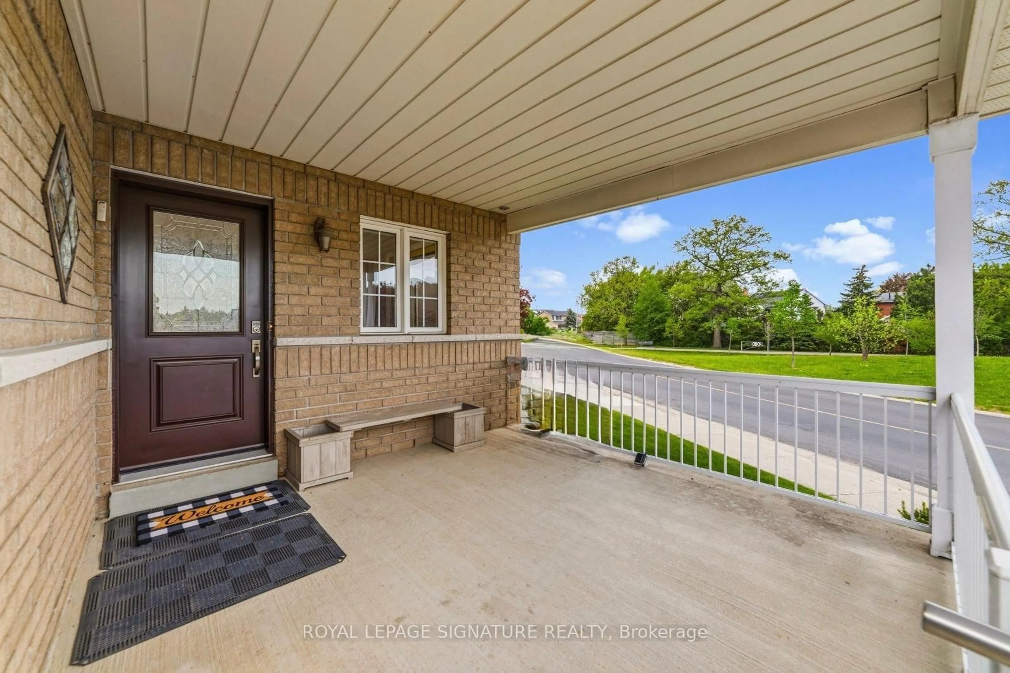Unknown for 735 Poplar Rd, Milton Ontario L9T 5X2