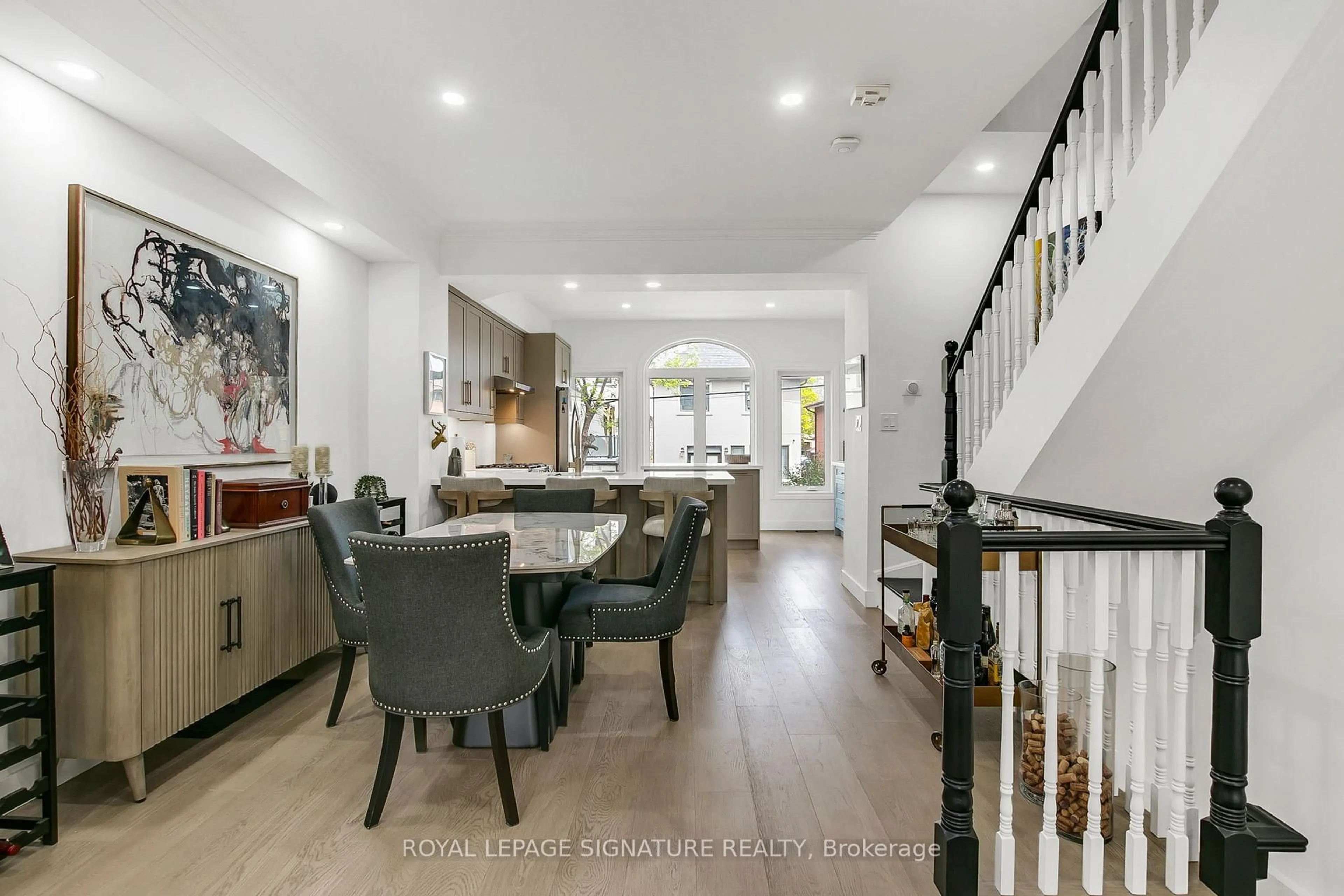 Open concept kitchen, unknown for 41 San Remo Terr, Toronto Ontario M8Z 6C6
