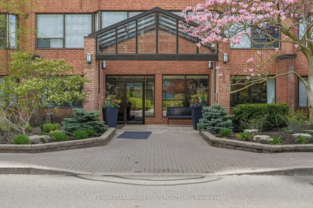1270 Maple Crossing Blvd #208, Burlington 2