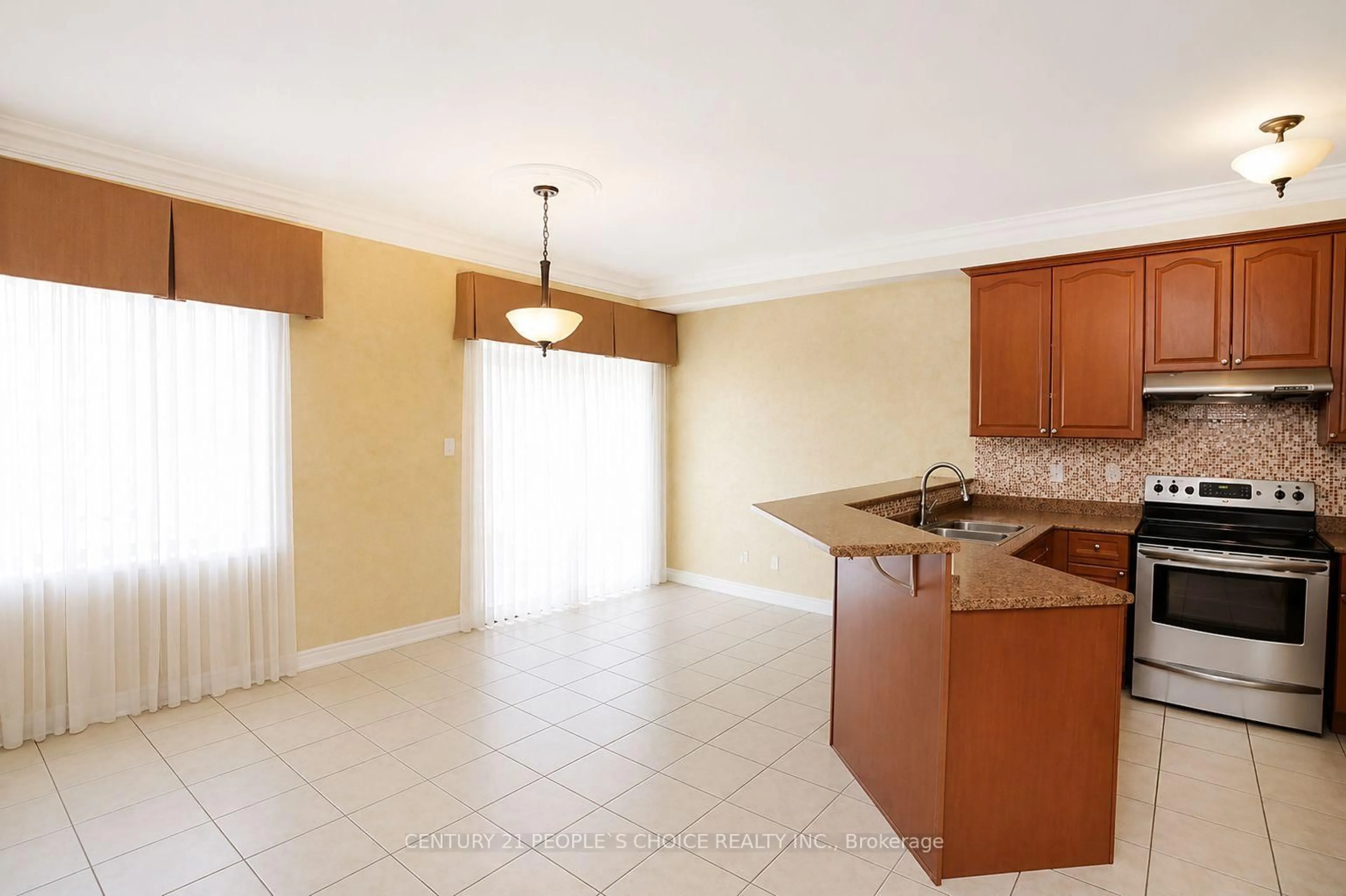 Standard kitchen, ceramic/tile floor for 4 Saint Grace Crt, Brampton Ontario L6P 3B8