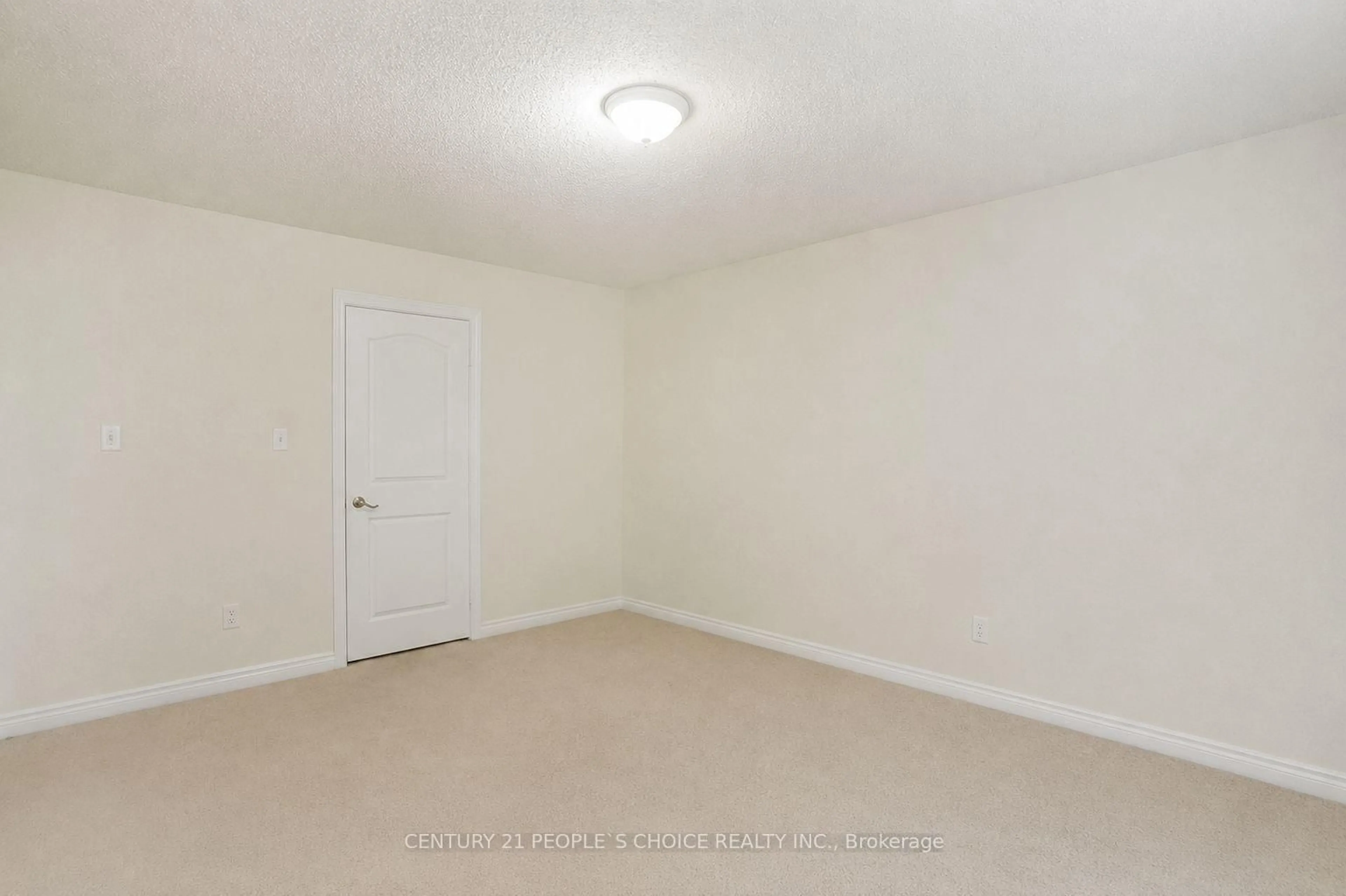 A pic of a room for 4 Saint Grace Crt, Brampton Ontario L6P 3B8