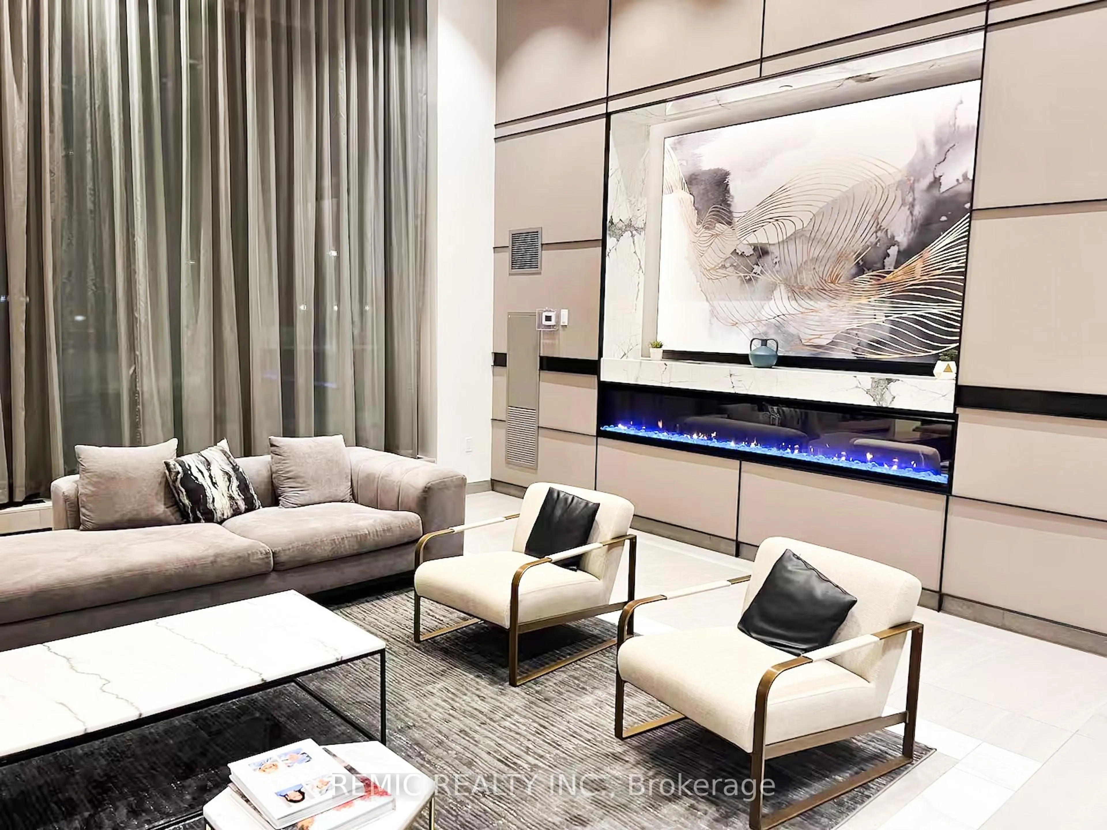 Living room with furniture, unknown for 4655 Metcalfe Ave #2207, Mississauga Ontario L5M 0Z7