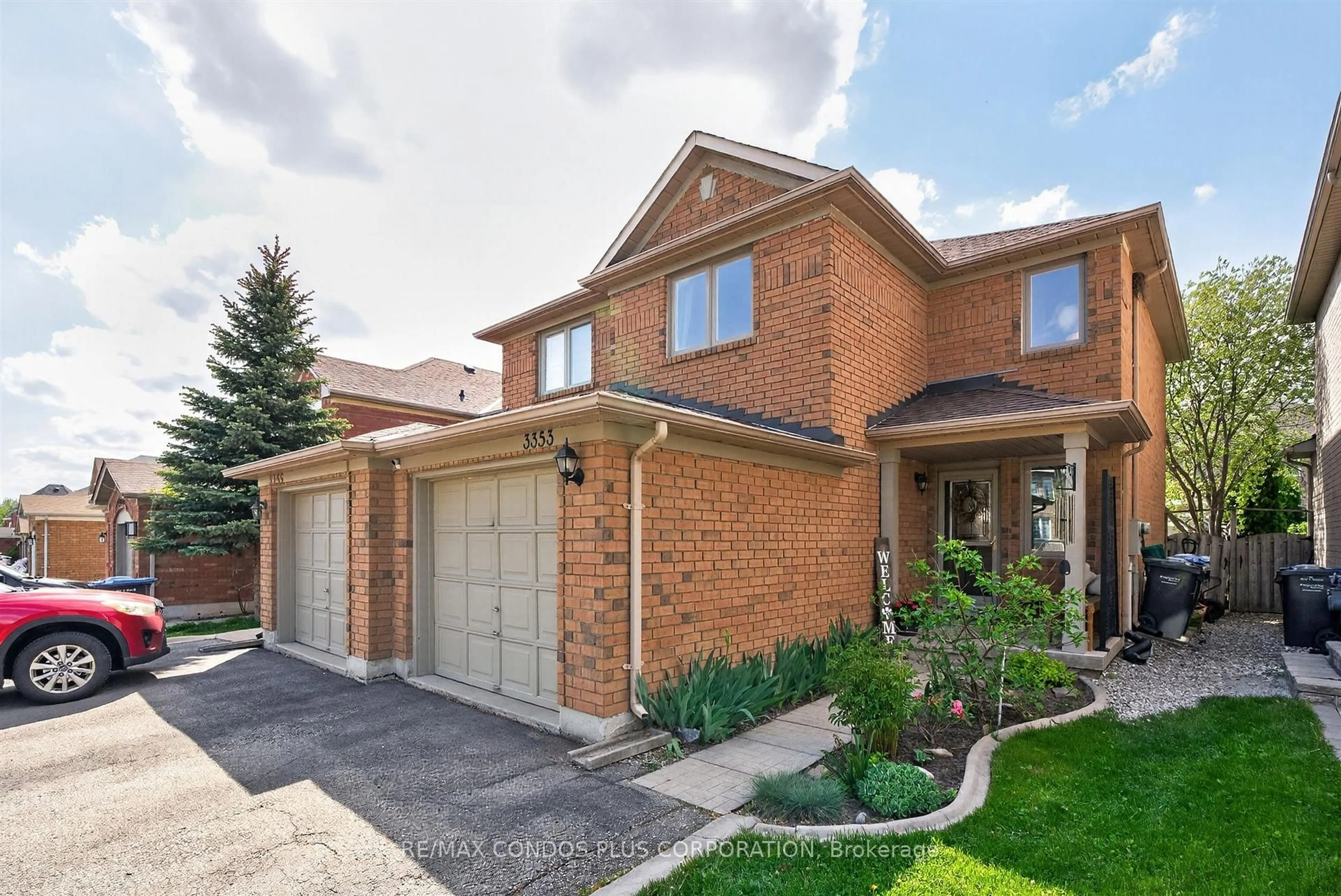 Home with brick exterior material, street for 3353 Wild Cherry Lane, Mississauga Ontario L5N 7N7