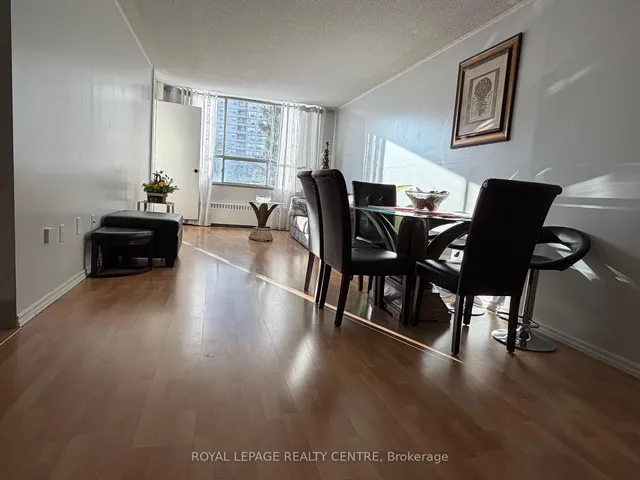 340 Dixon Rd #209, Toronto 4
