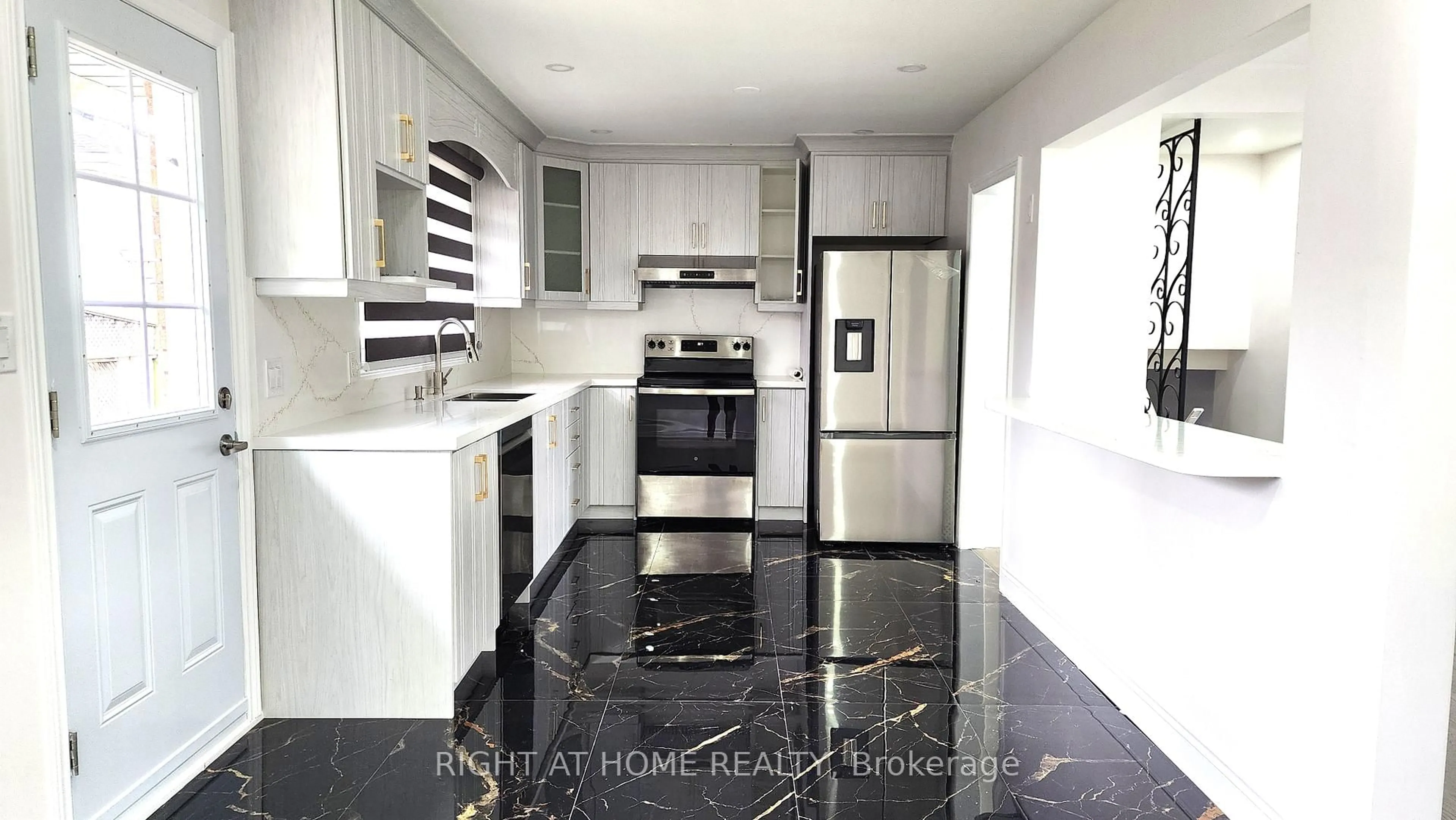 Unknown for 5154 New St, Burlington Ontario L7L 1V4