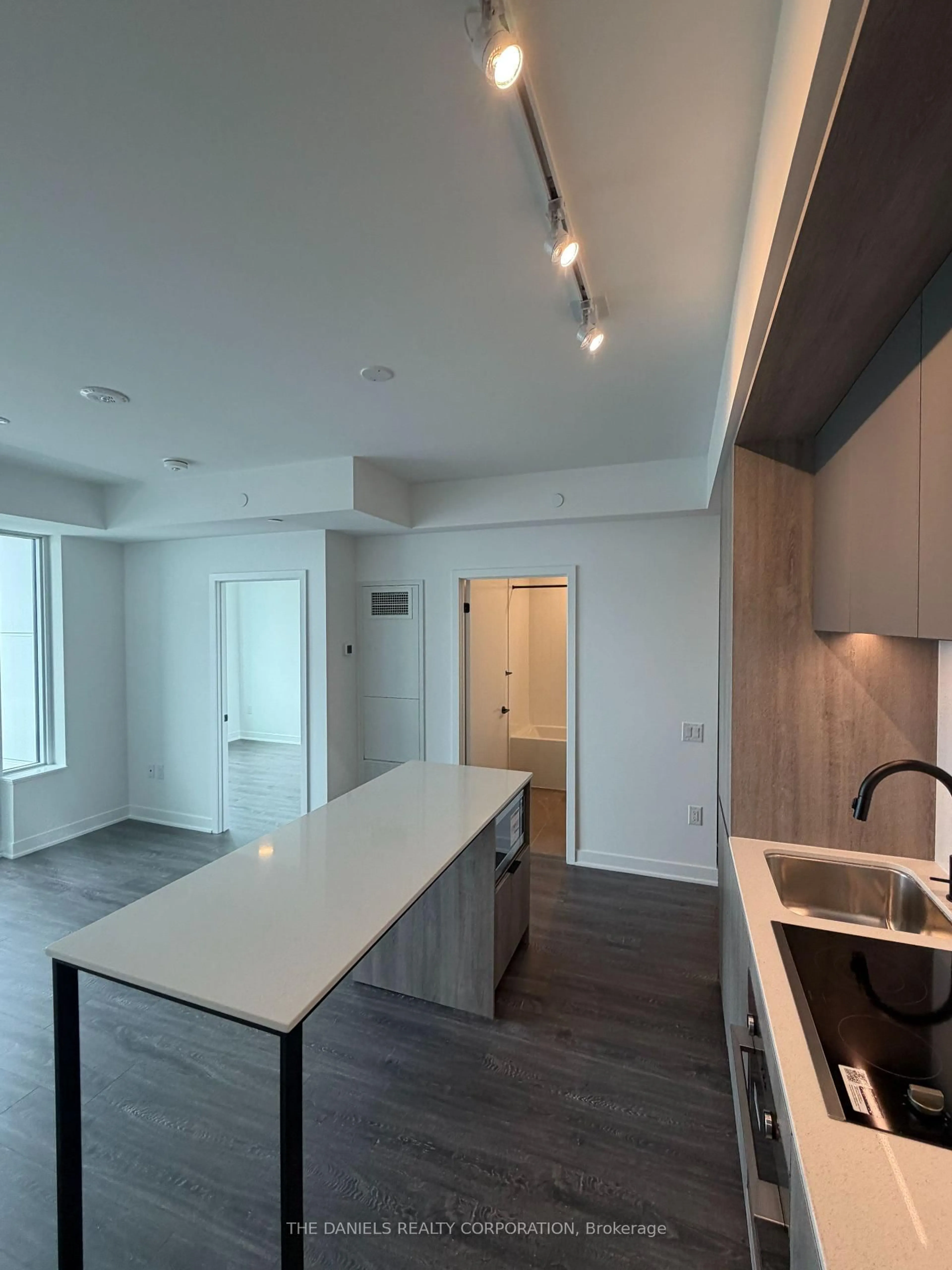 Open concept kitchen, unknown for 2495 Eglinton Ave #2409, Mississauga Ontario L5M 2T2