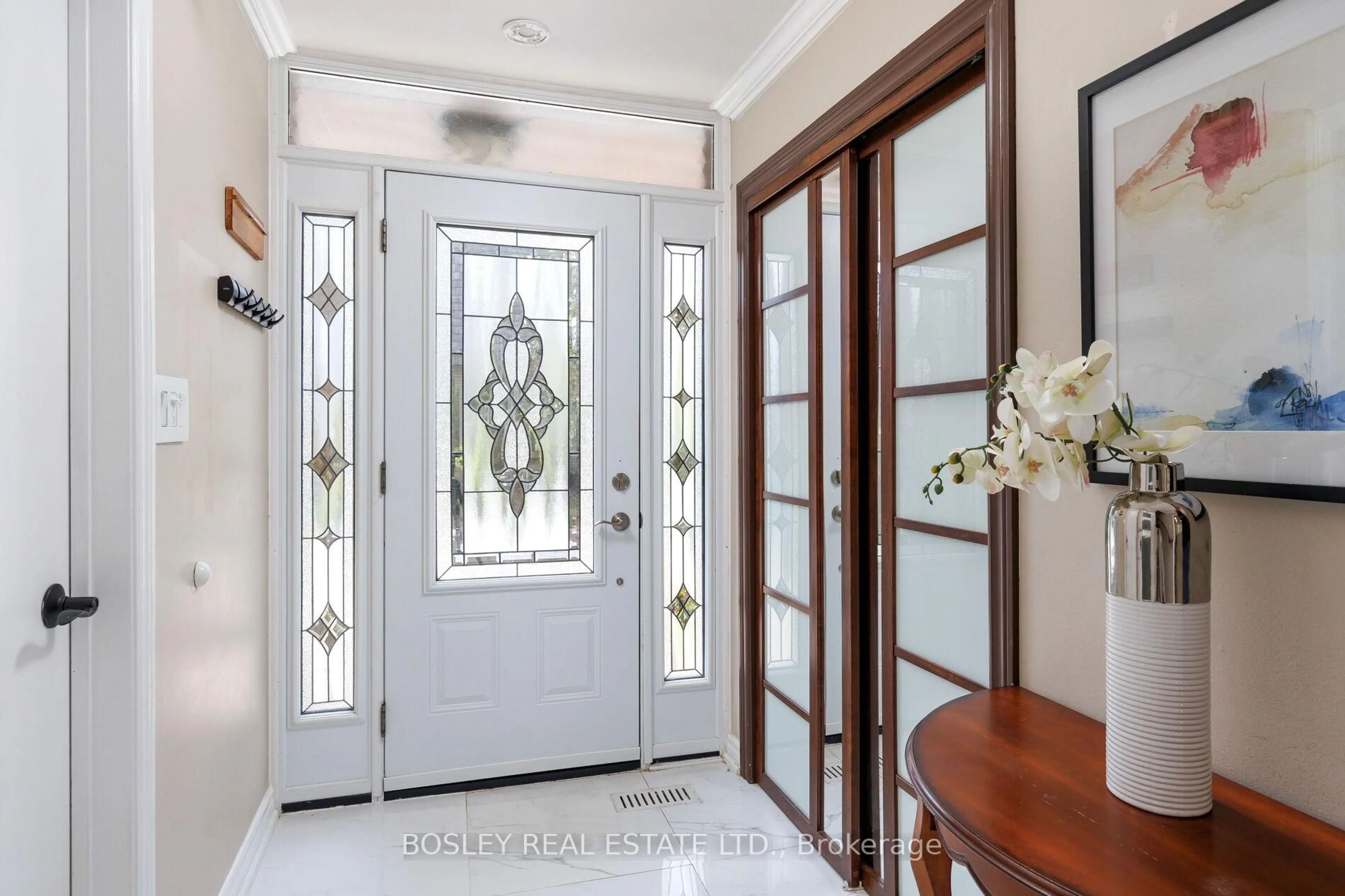Indoor entryway for 12 Redstone Path, Toronto Ontario M9C 1Y7