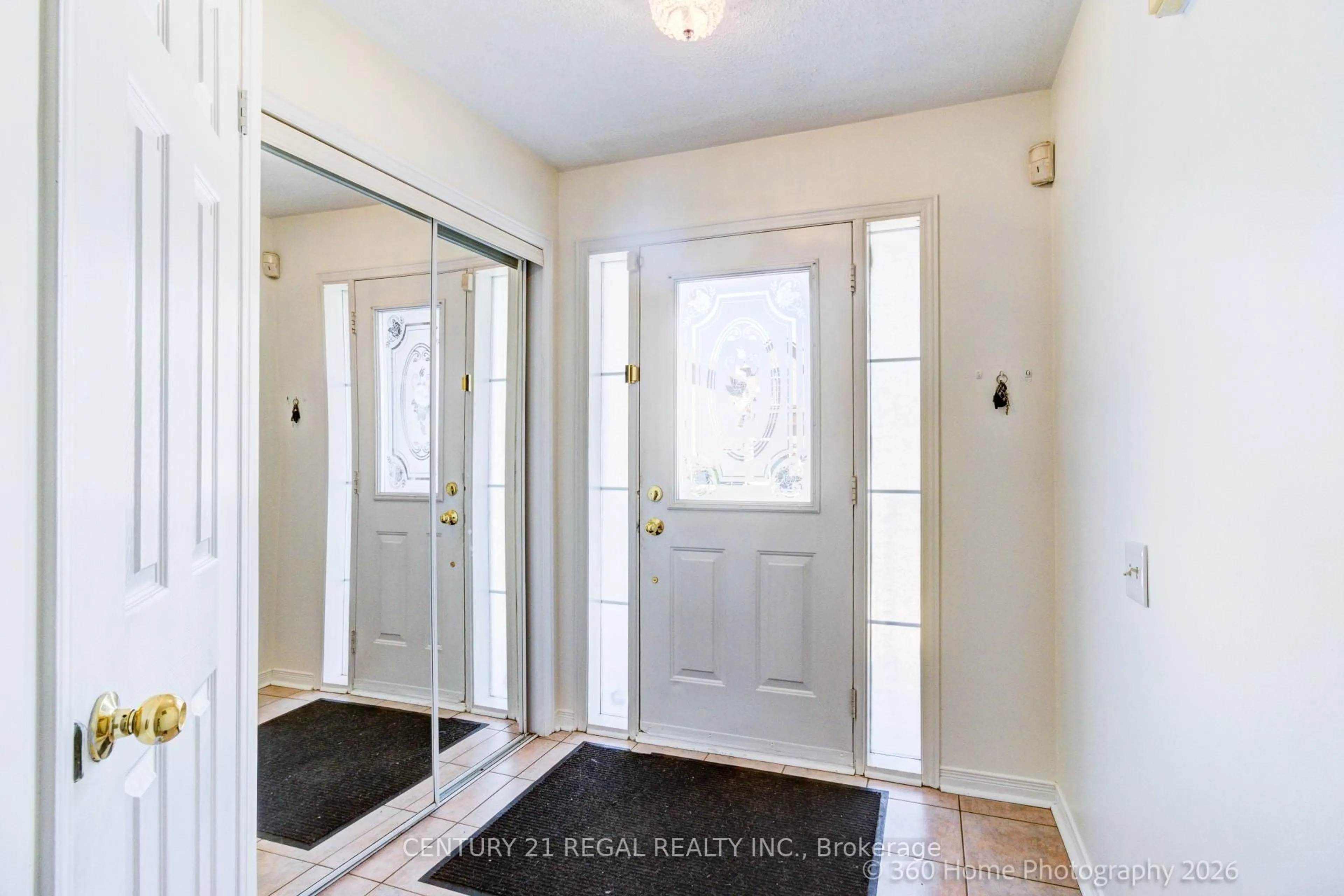 Indoor entryway for 42G View Green Cres, Toronto Ontario M9W 7C9