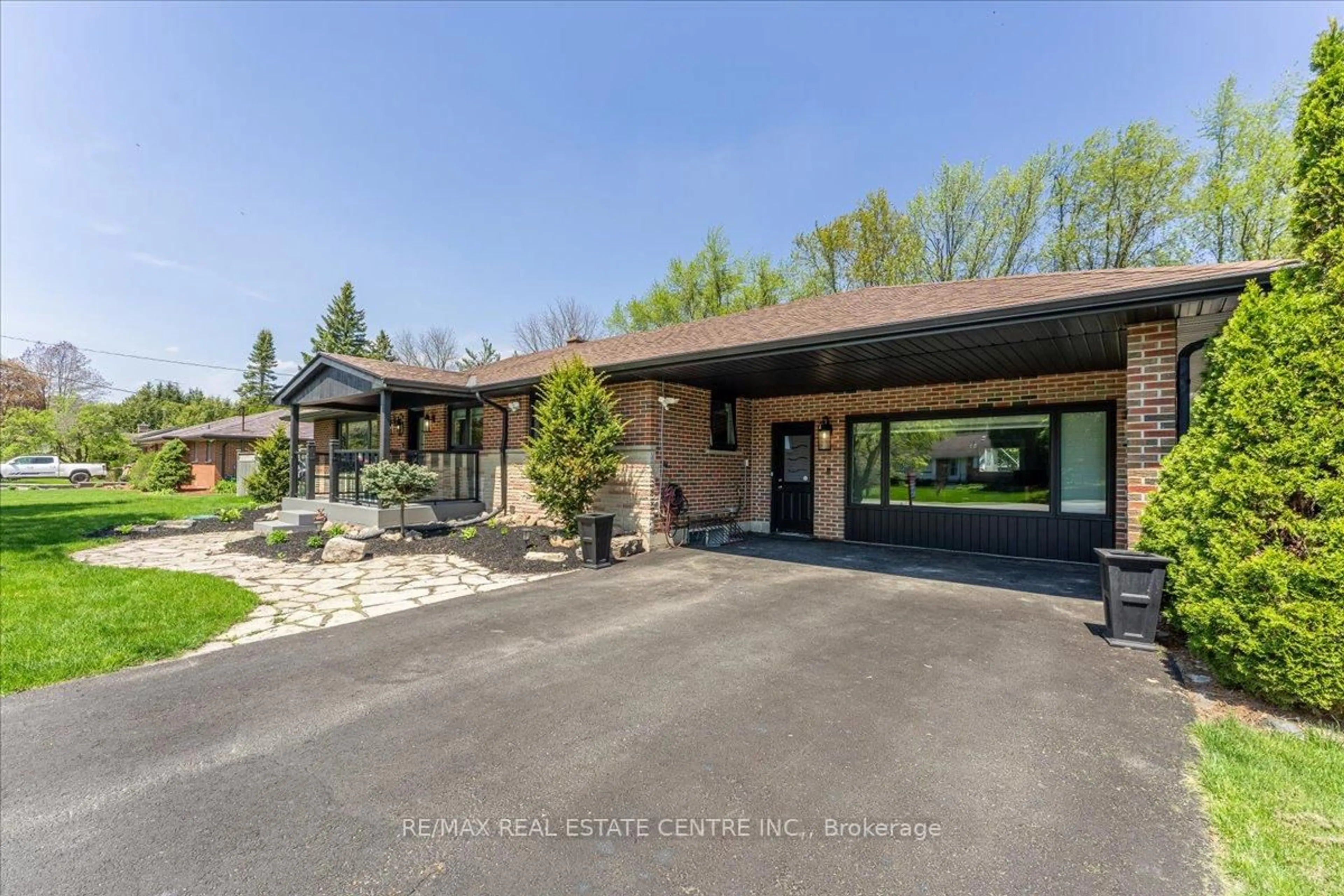 Unknown for 6 Maple Grove Rd, Caledon Ontario L7K 0Z3
