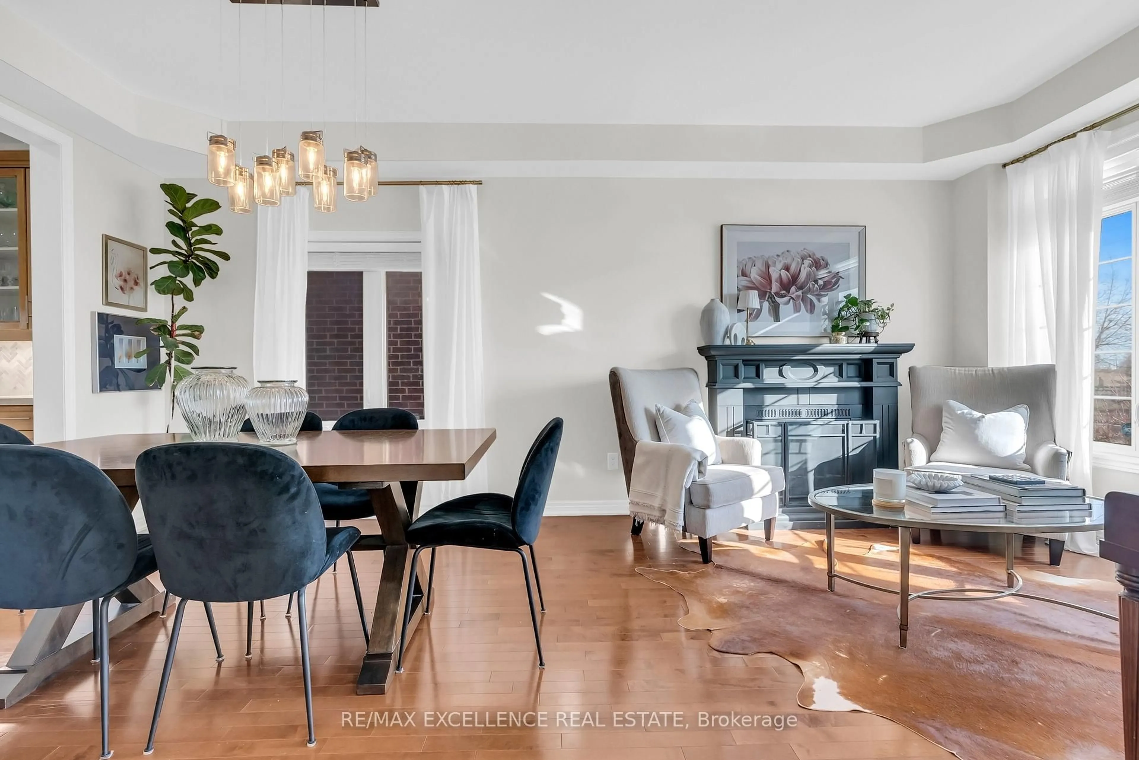 Dining room, unknown for 40 Imperial Lakes Dr, Brampton Ontario L6P 2V3