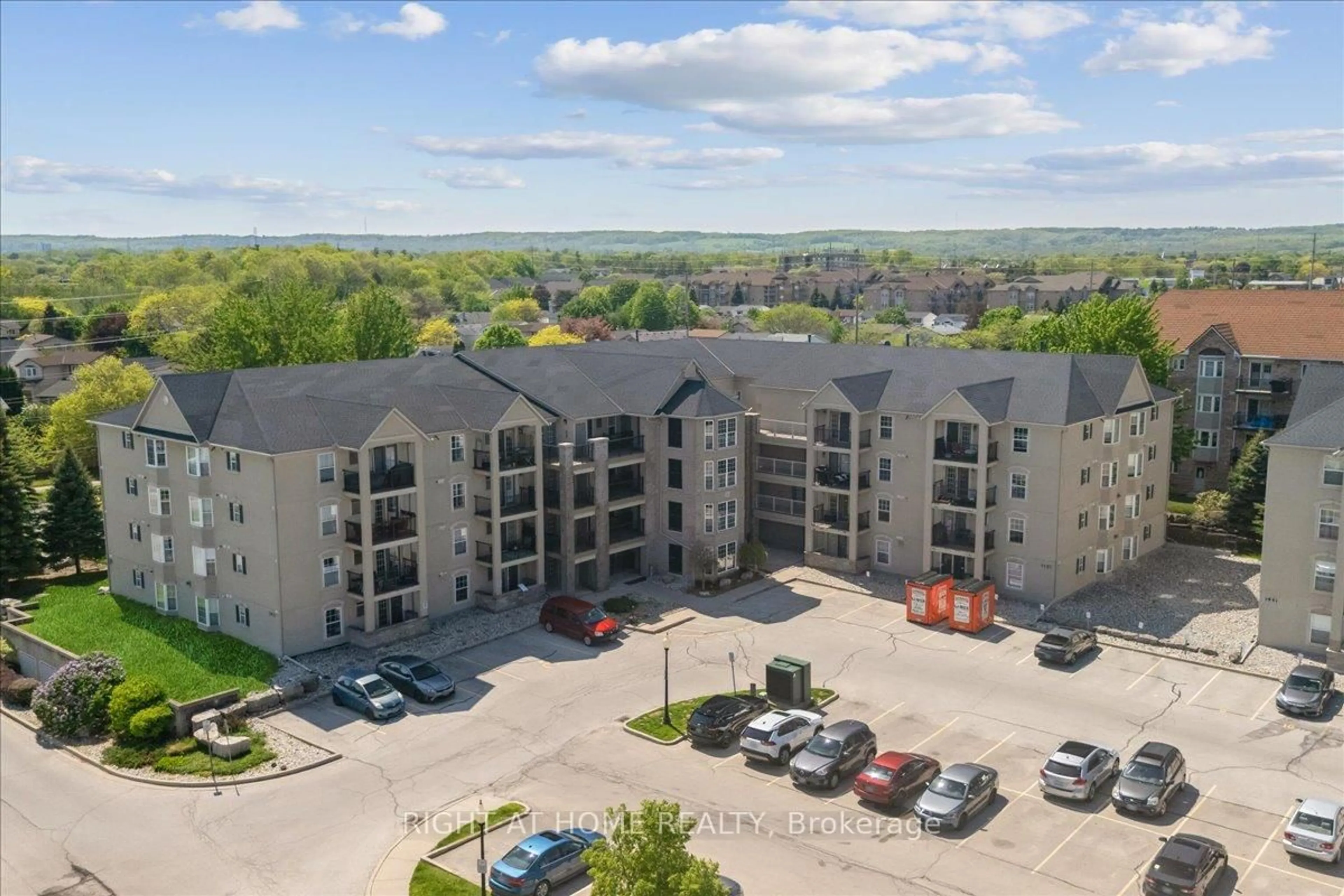 A pic from outside/outdoor area/front of a property/back of a property/a pic from drone, building for 1451 Walker's Line #Unit # 312, Burlington Ontario L7M 4P1