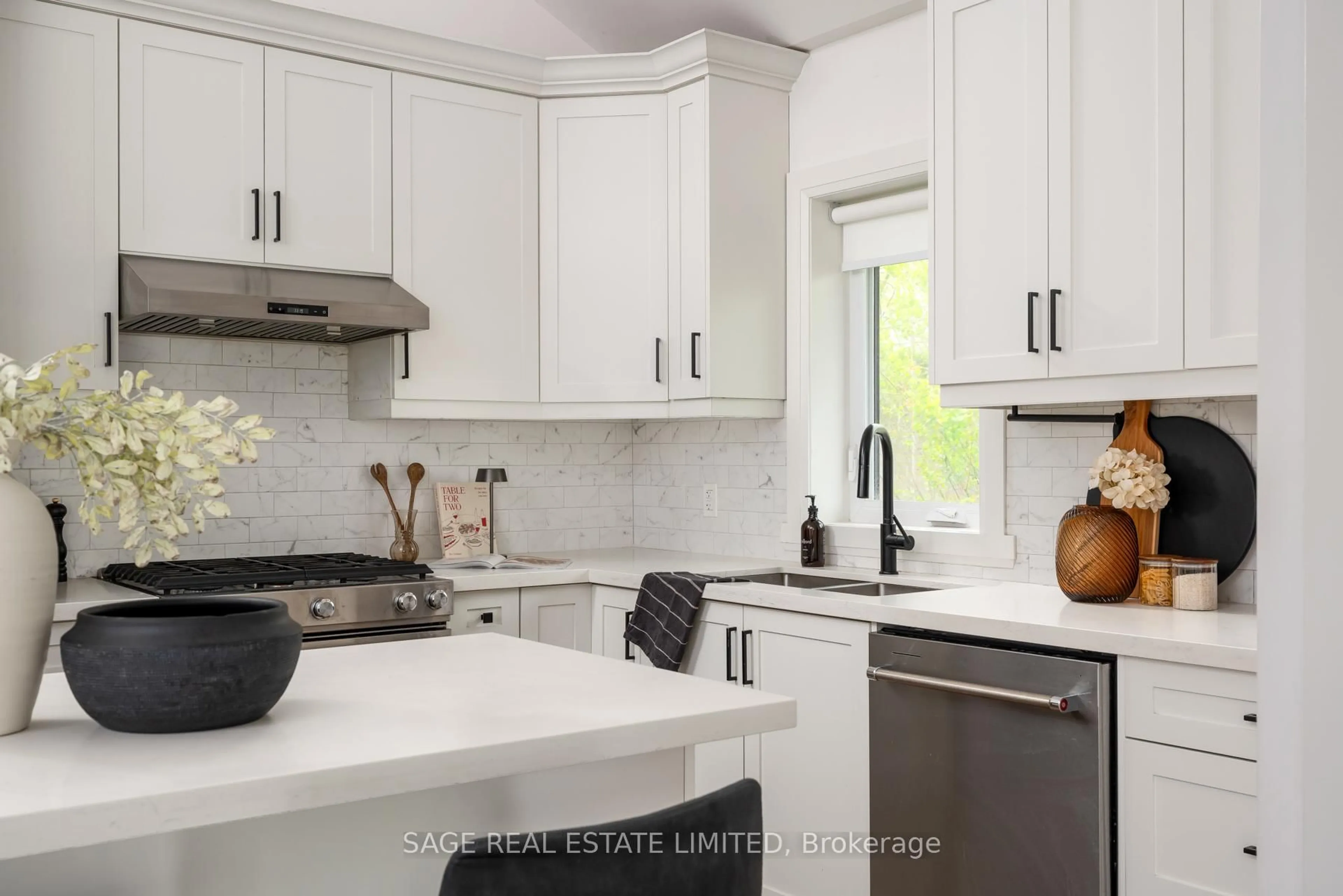 Contemporary kitchen, ceramic/tile floor for 7 Rathgar Ave, Toronto Ontario M9C 2E7