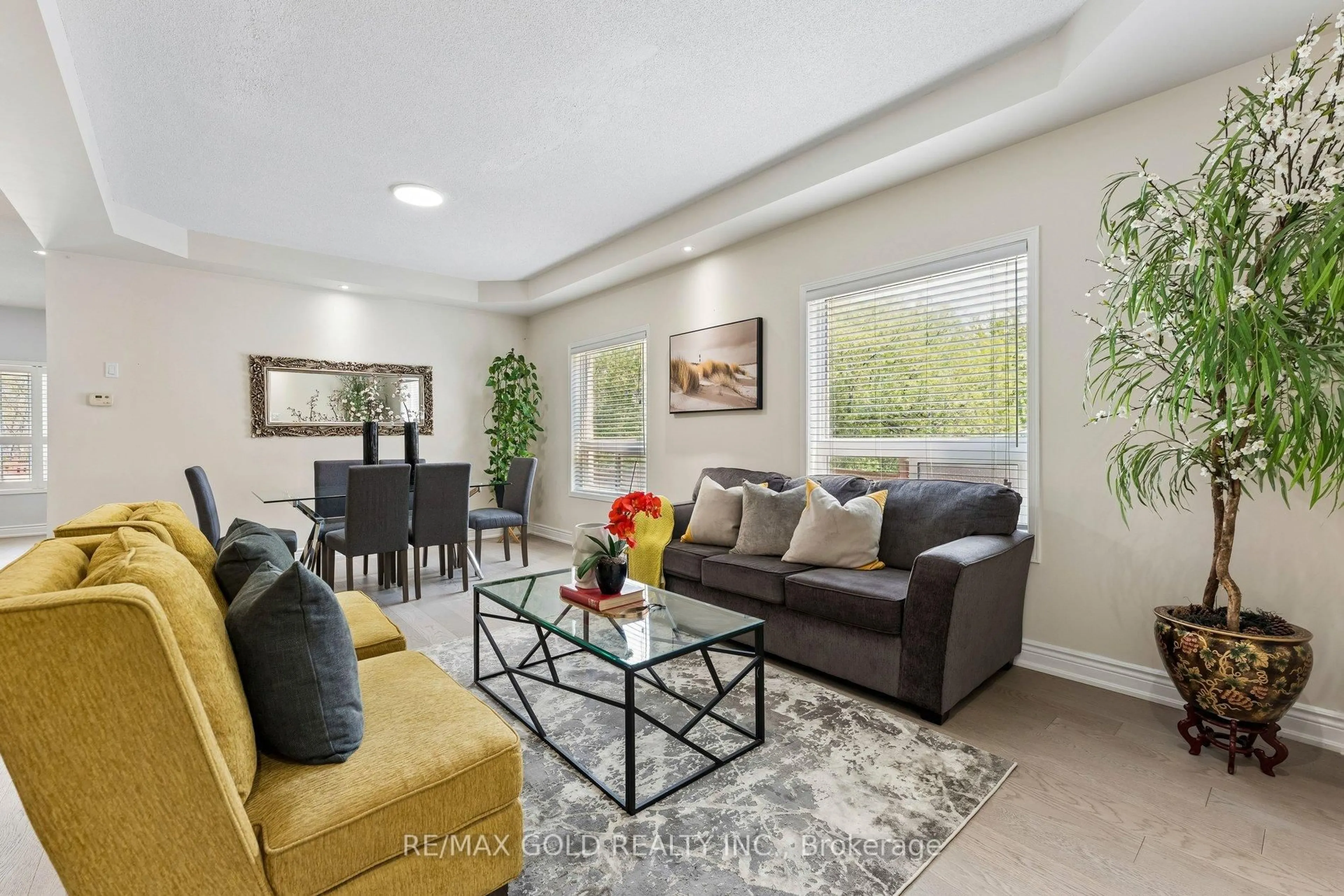 Living room with furniture, unknown for 74 Avalanche Cres, Brampton Ontario L6P 1L8