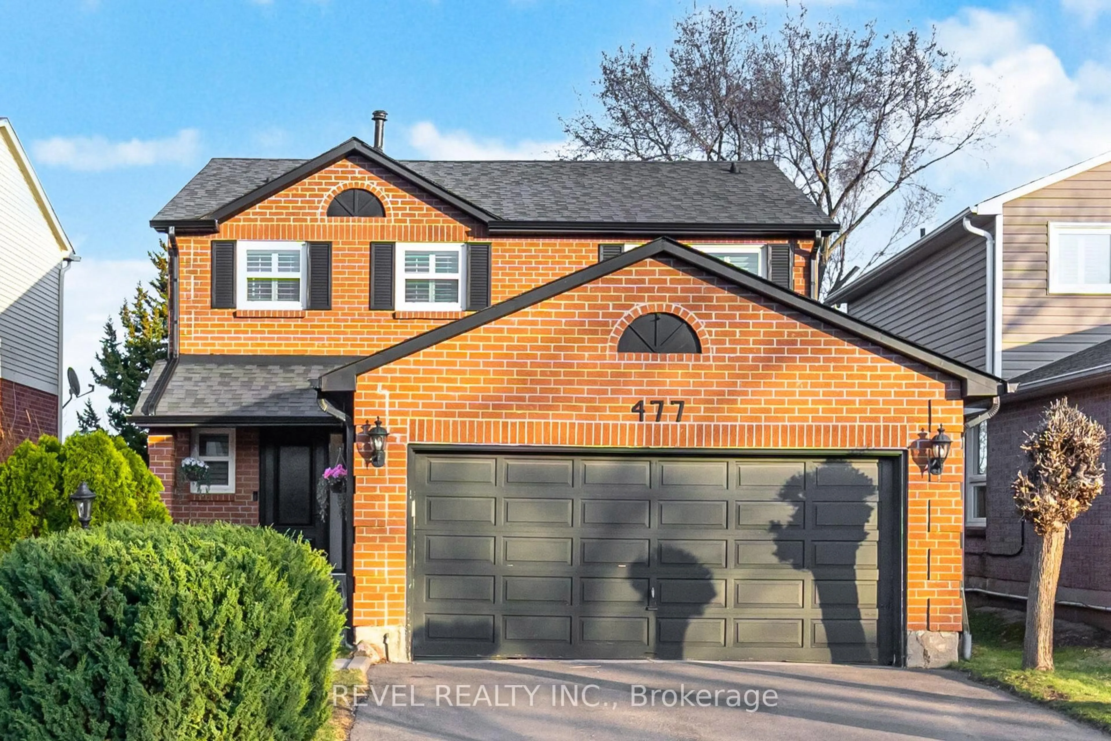 Home with brick exterior material, street for 477 Bell St, Milton Ontario L9T 4R6