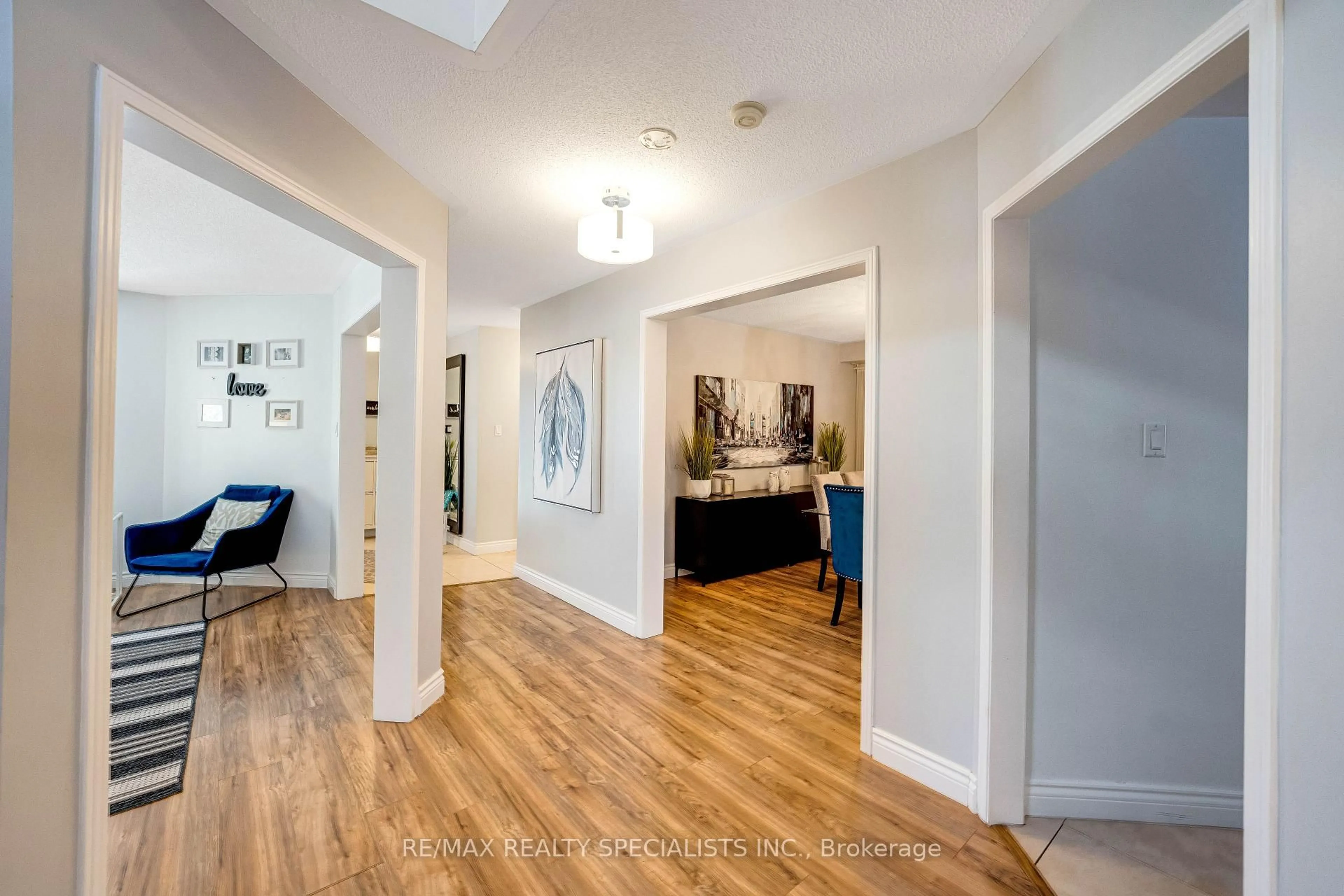 Indoor entryway for 7 Banington Cres, Brampton Ontario L7A 1G4