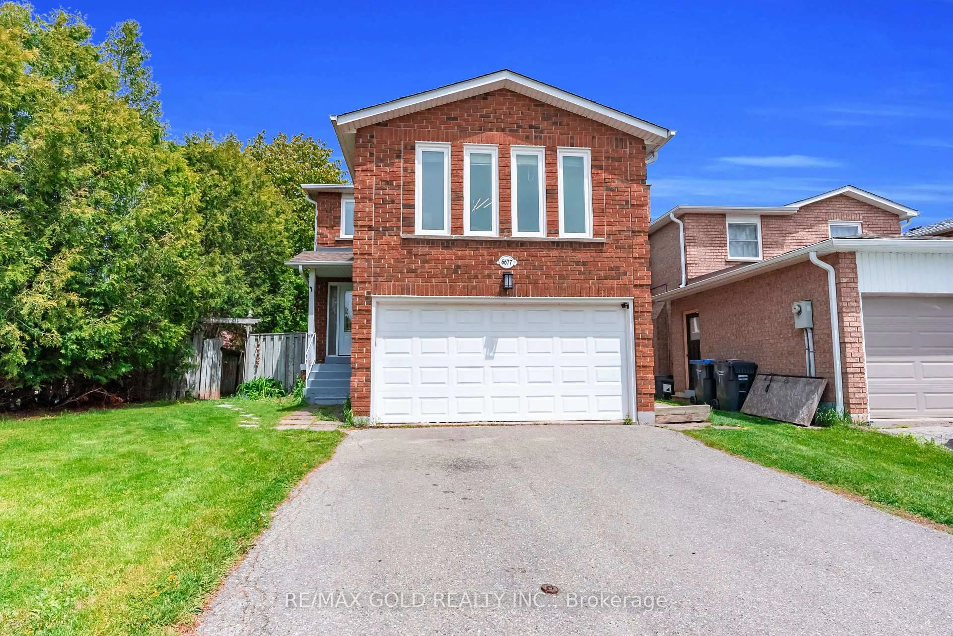 Home with brick exterior material, street for 6677 Ganymede Rd, Mississauga Ontario L5N 4V3