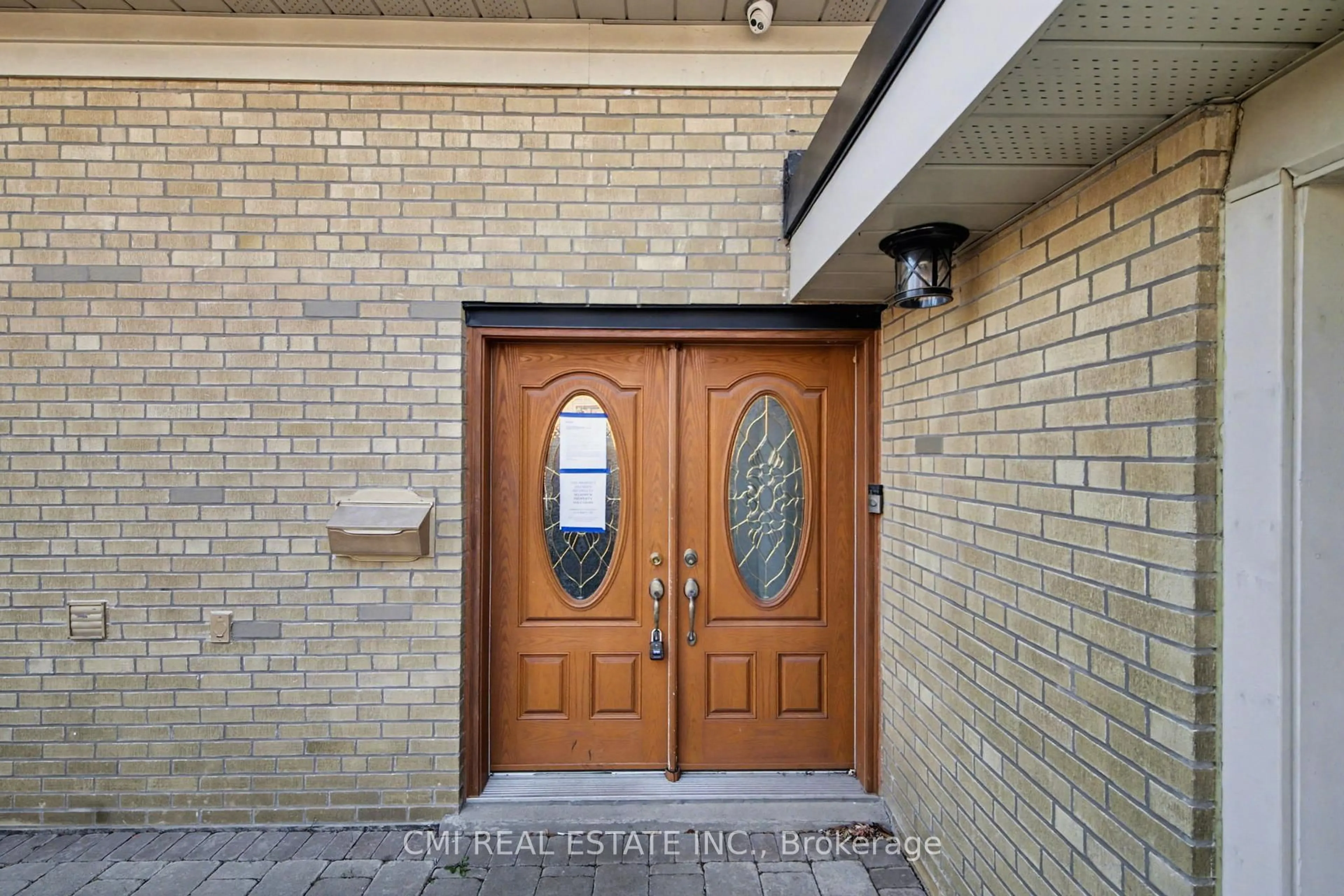 Indoor entryway for 460 Martin Grove Rd, Toronto Ontario M9B 4M4