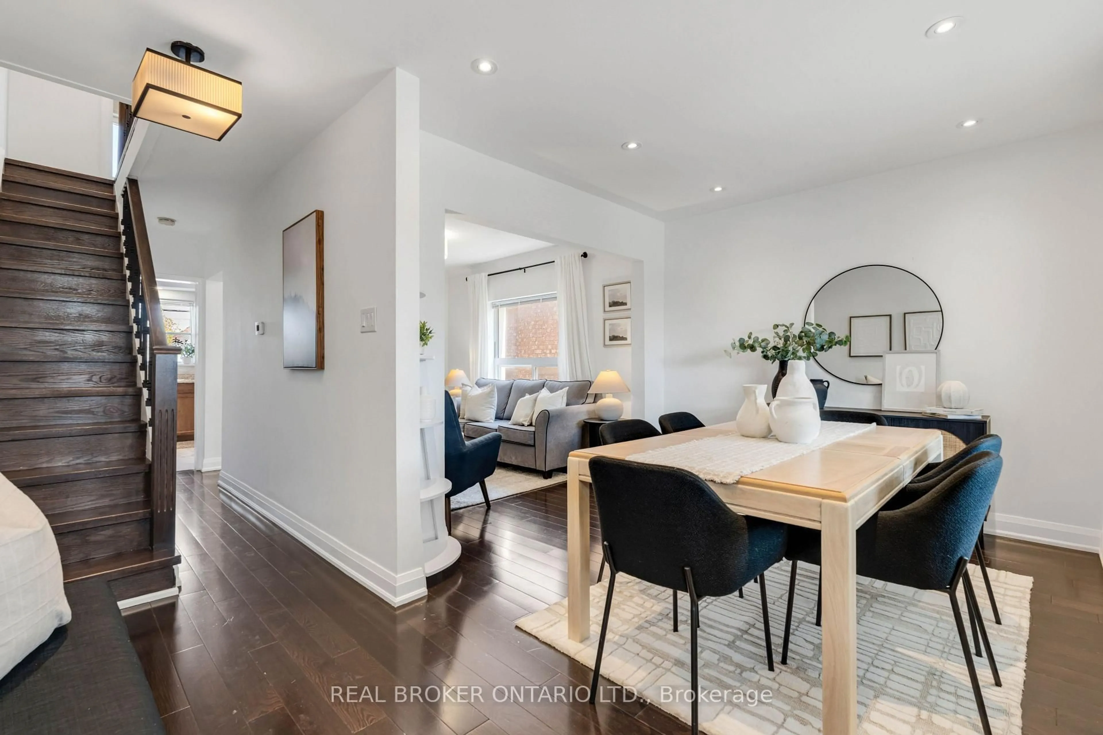 Unknown for 57 Scott Rd, Toronto Ontario M6M 3T1