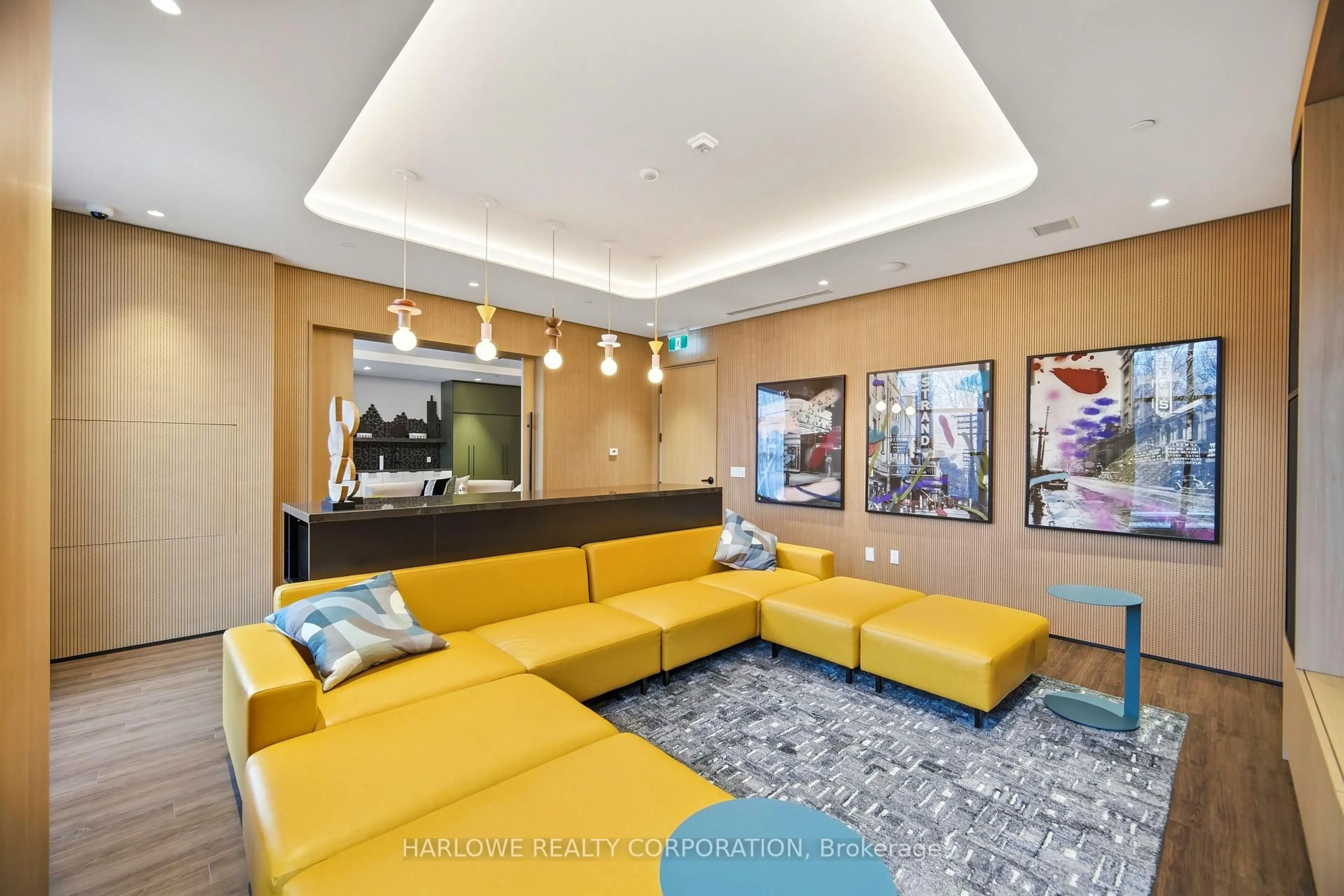 Lobby for 740 Whitlock Ave #519, Milton Ontario L9T 7E7