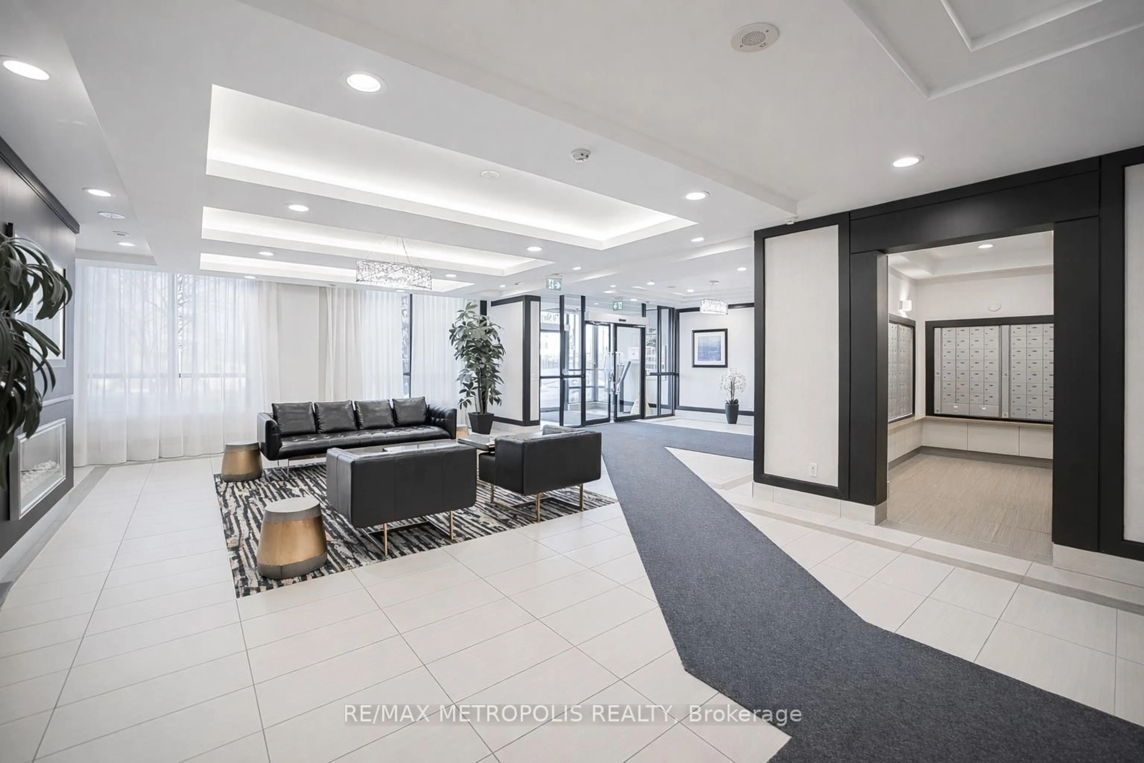 Unknown for 1070 Sheppard Ave #PH16, Toronto Ontario M3J 0G8
