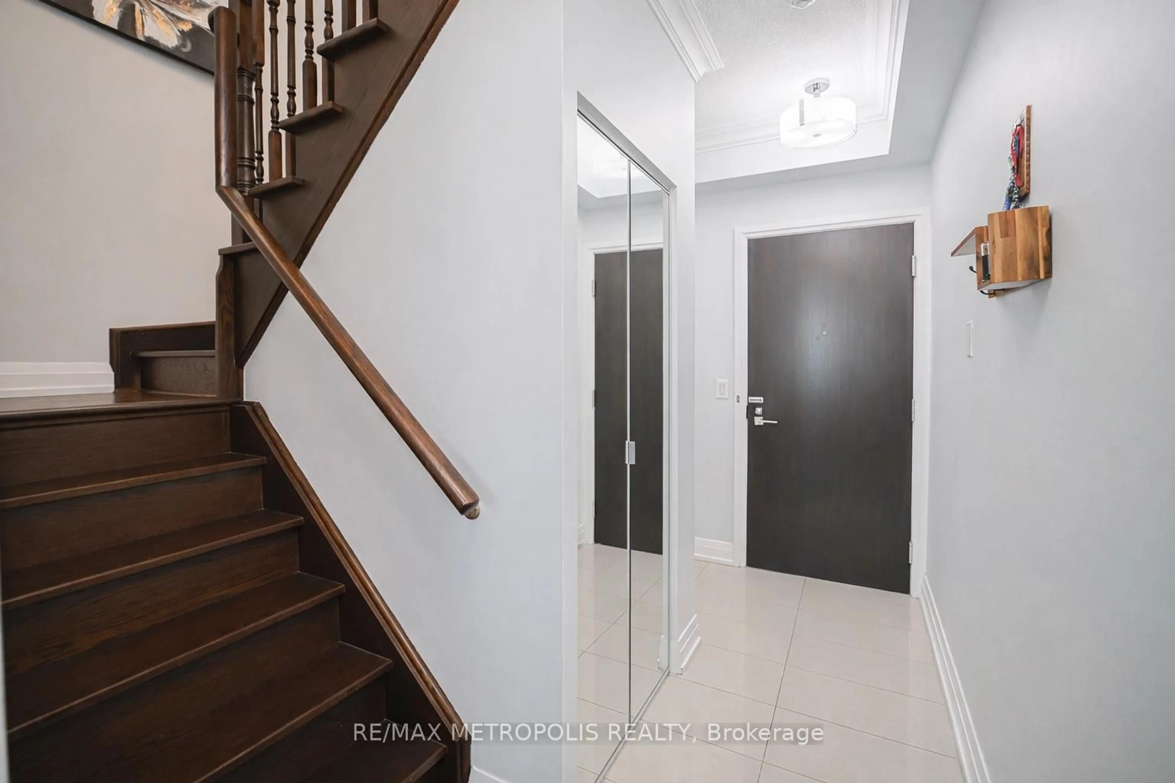 Unknown for 1070 Sheppard Ave #PH16, Toronto Ontario M3J 0G8