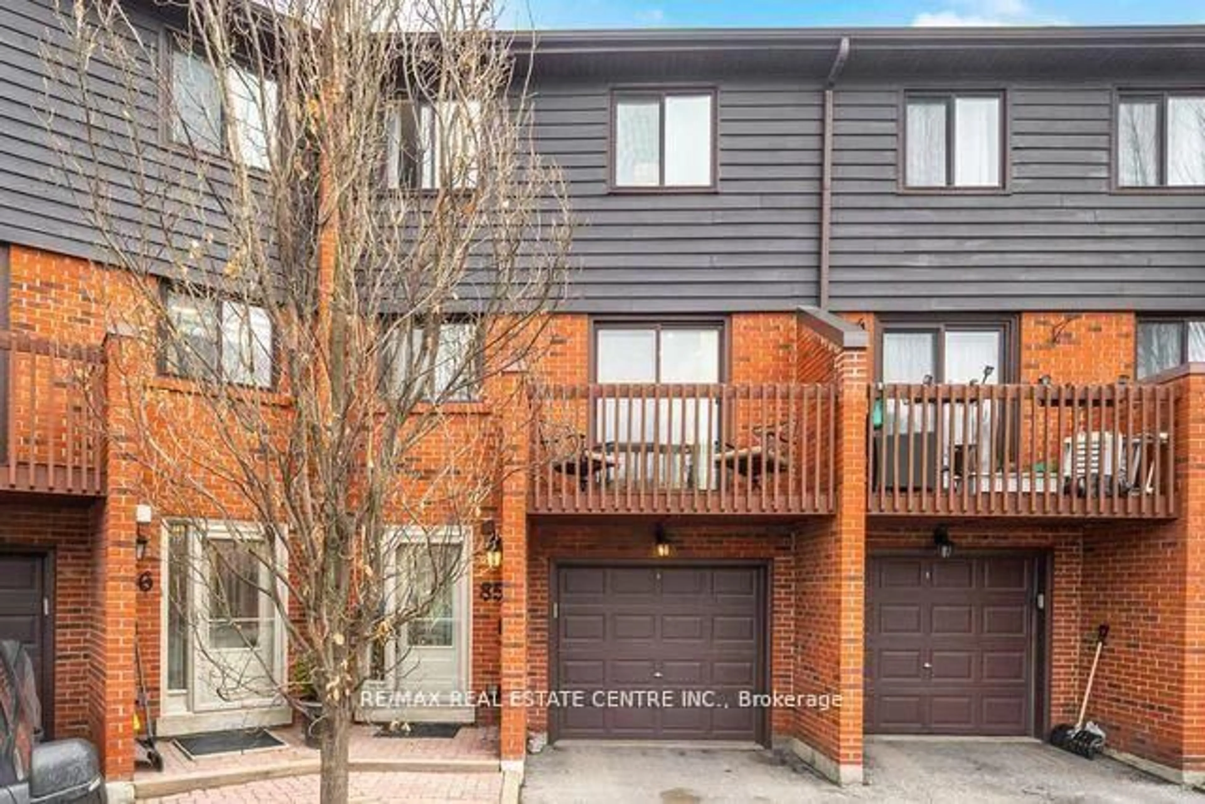 Unknown for 4165 Fieldgate Dr #85, Mississauga Ontario L4W 2M9