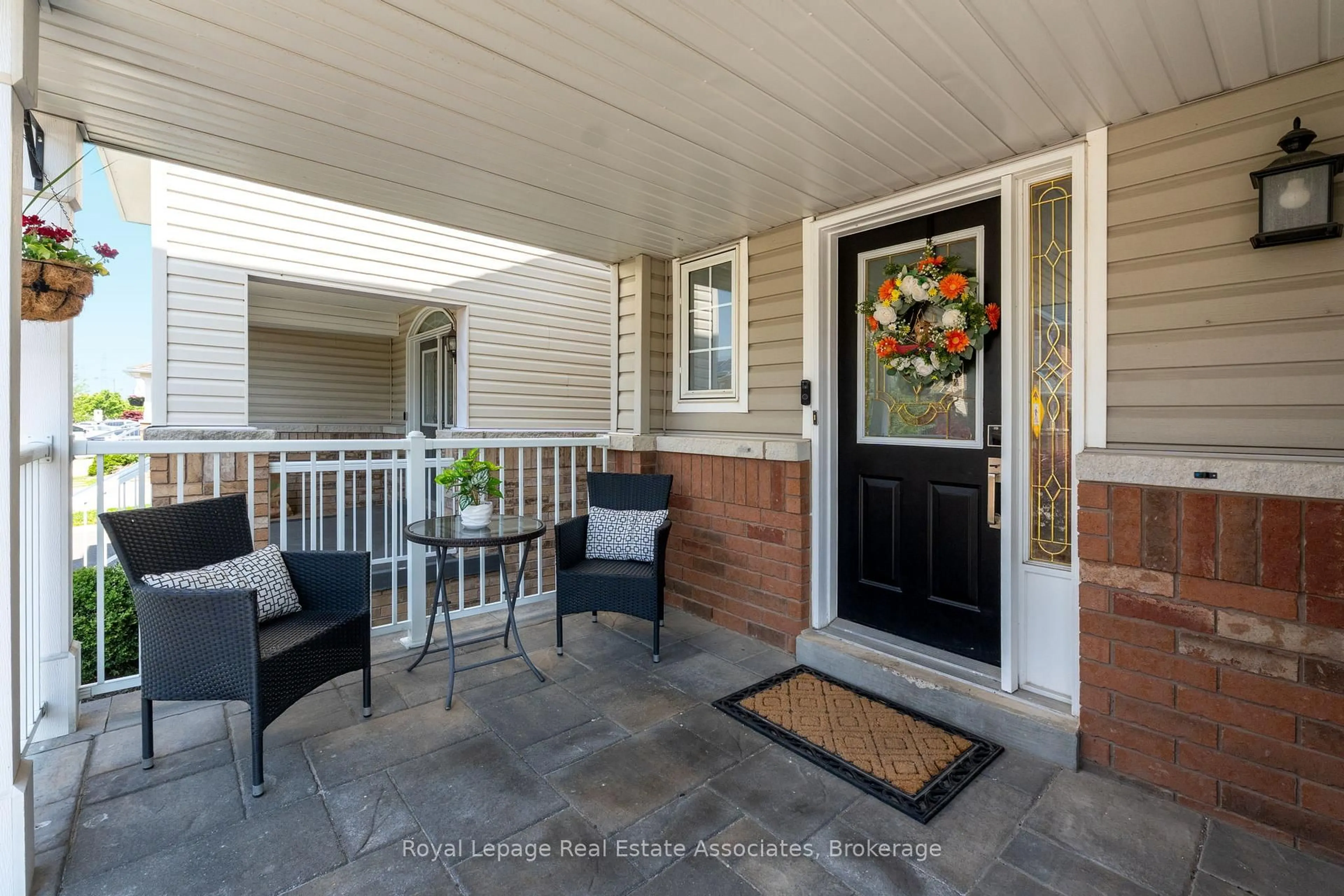 Patio, street for 1196 Knight Tr, Milton Ontario L9T 5R9