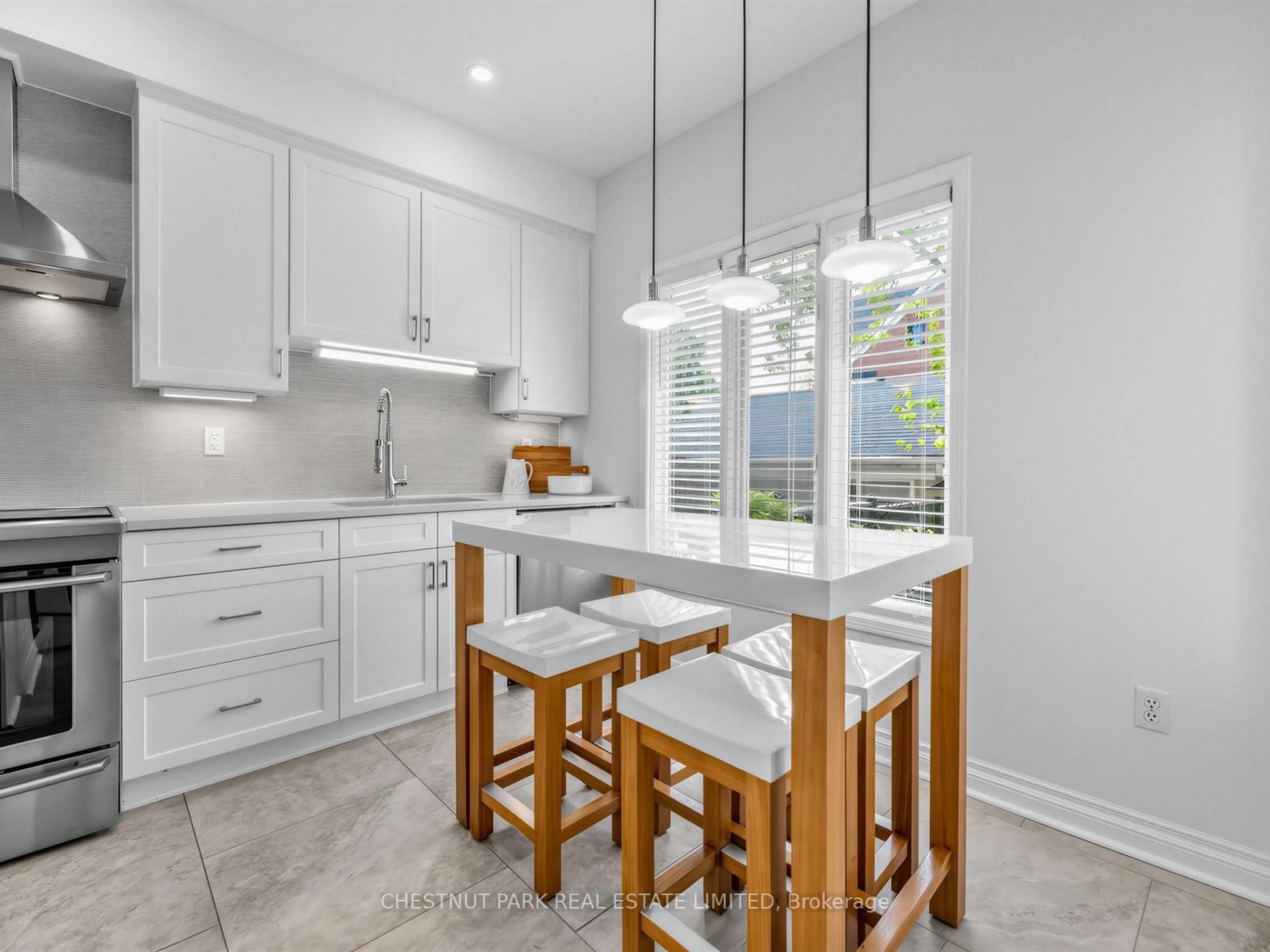 Open concept kitchen, ceramic/tile floor for 24 The Greenery, Oakville Ontario L6H 6J6