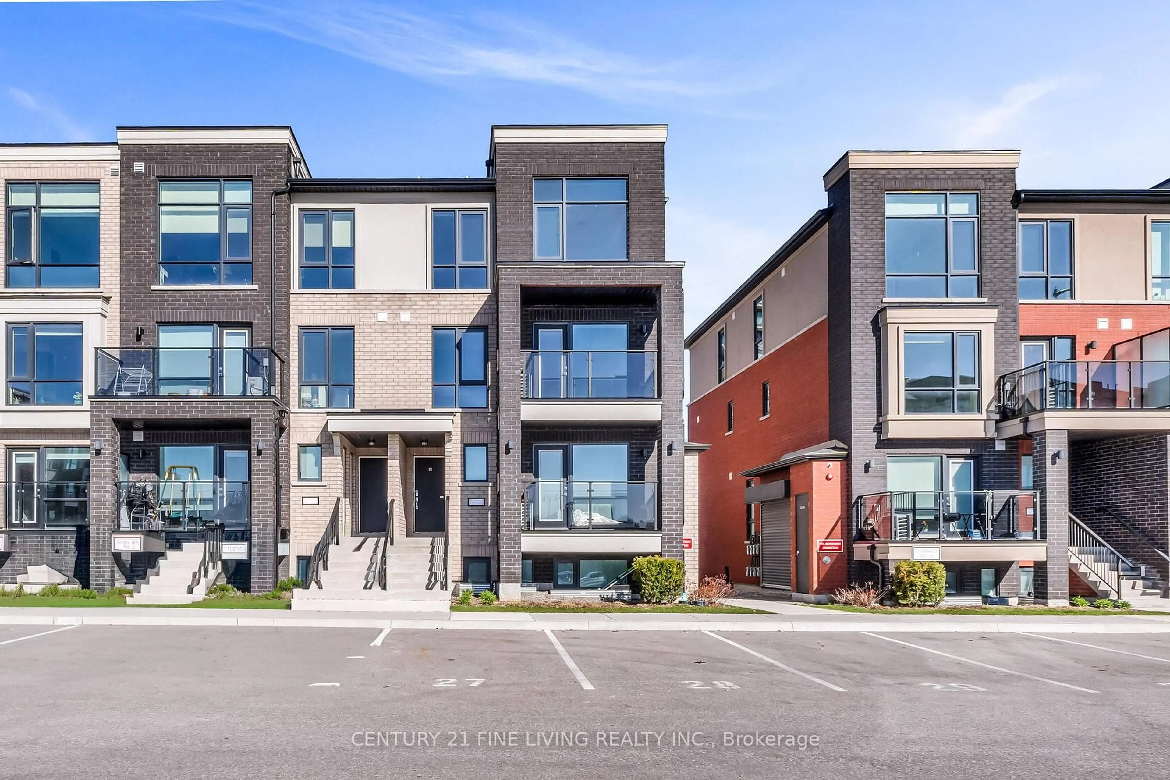 Unknown for 185 Veterans Dr #17, Brampton Ontario L7A 5L2