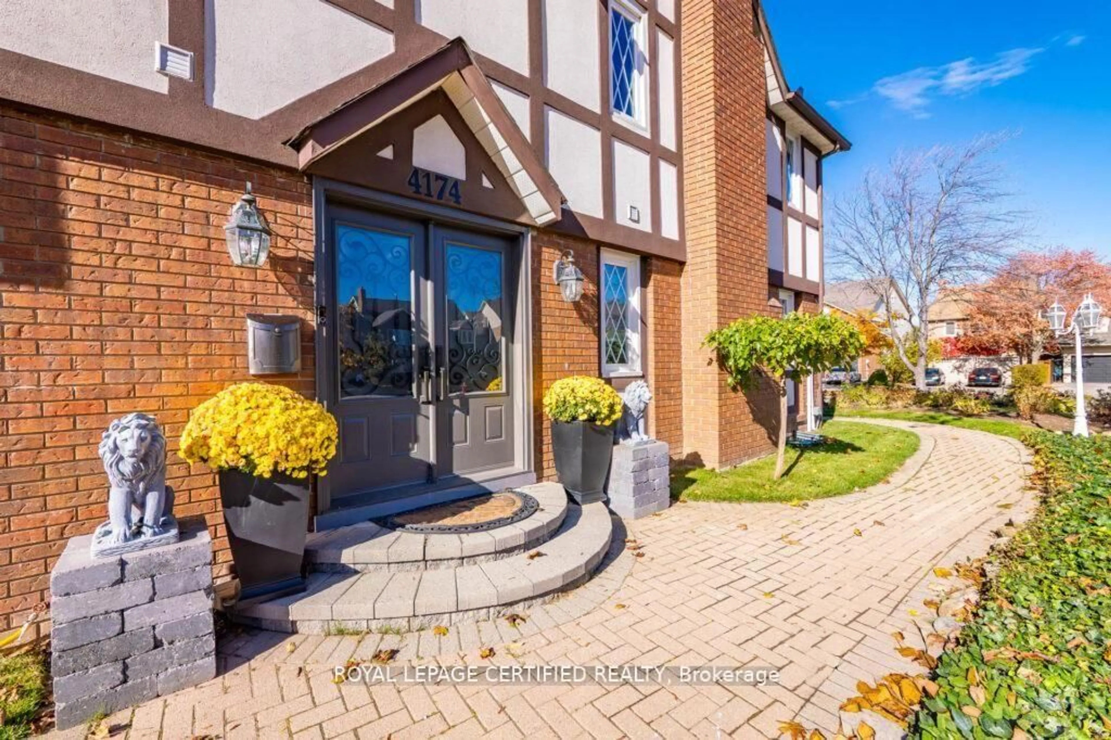 Unknown for 4174 Trellis Cres, Mississauga Ontario L5L 2M2