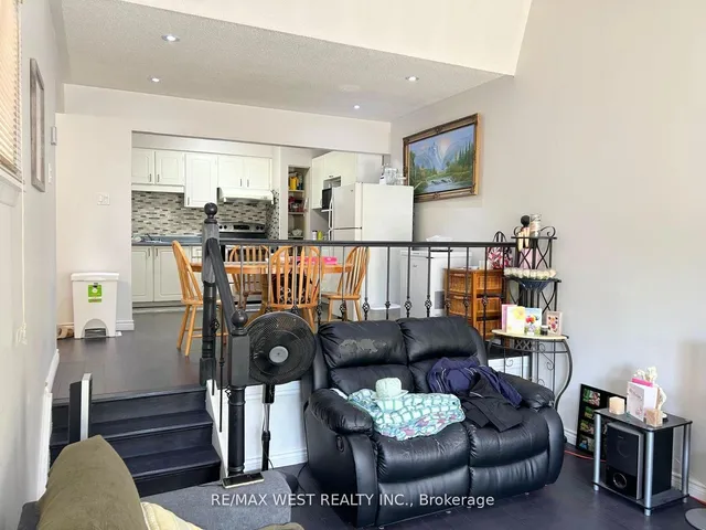 260 John Garland Blvd #234, Toronto 3