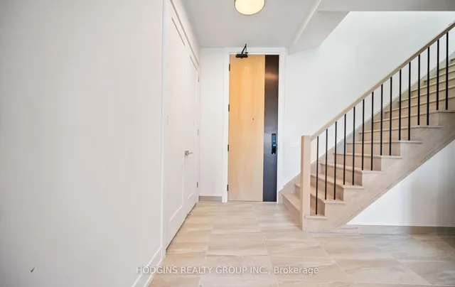 123 Maurice Dr #414, Oakville 5