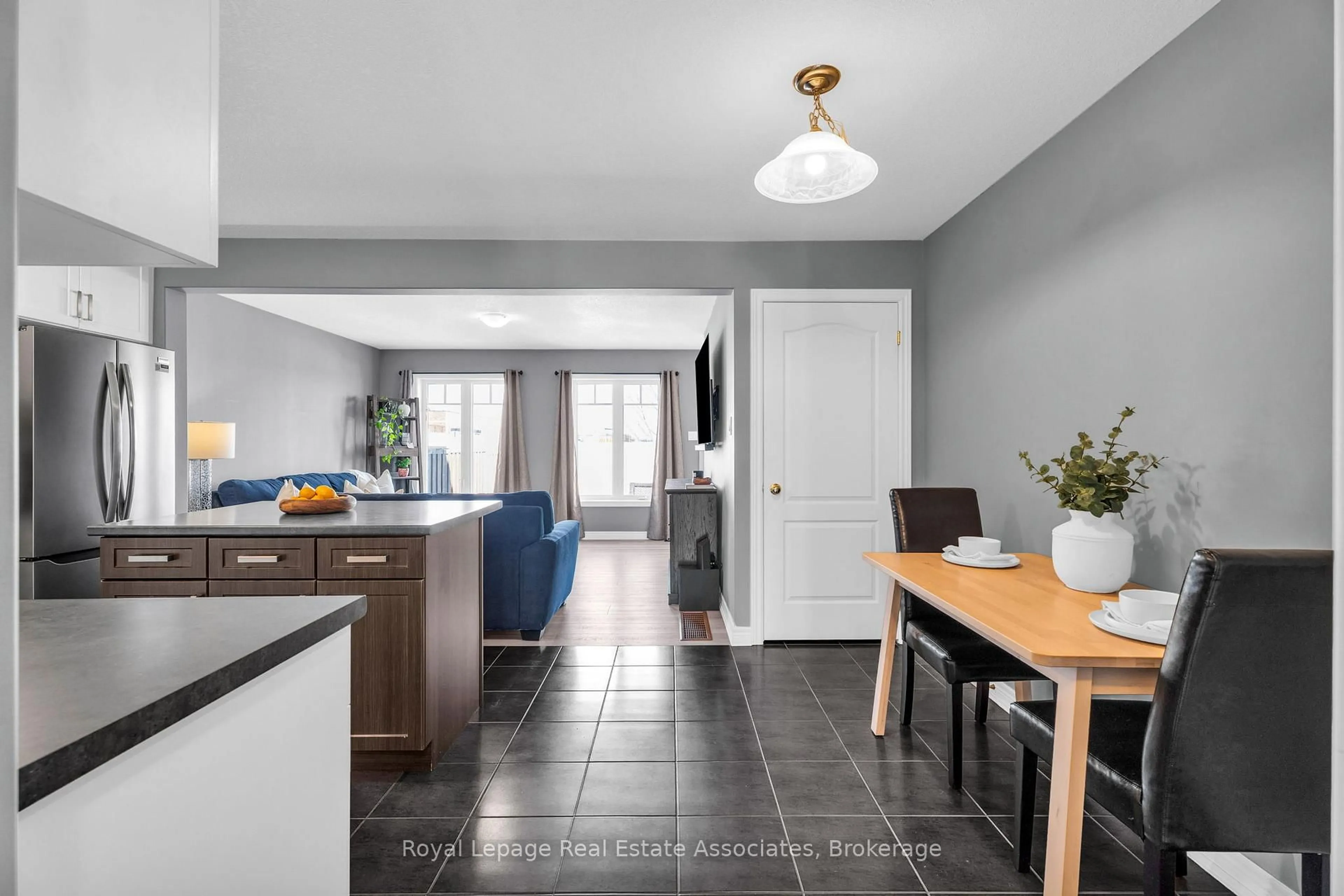 Open concept kitchen, ceramic/tile floor for 110 Winterton Crt, Orangeville Ontario L9W 6Z7