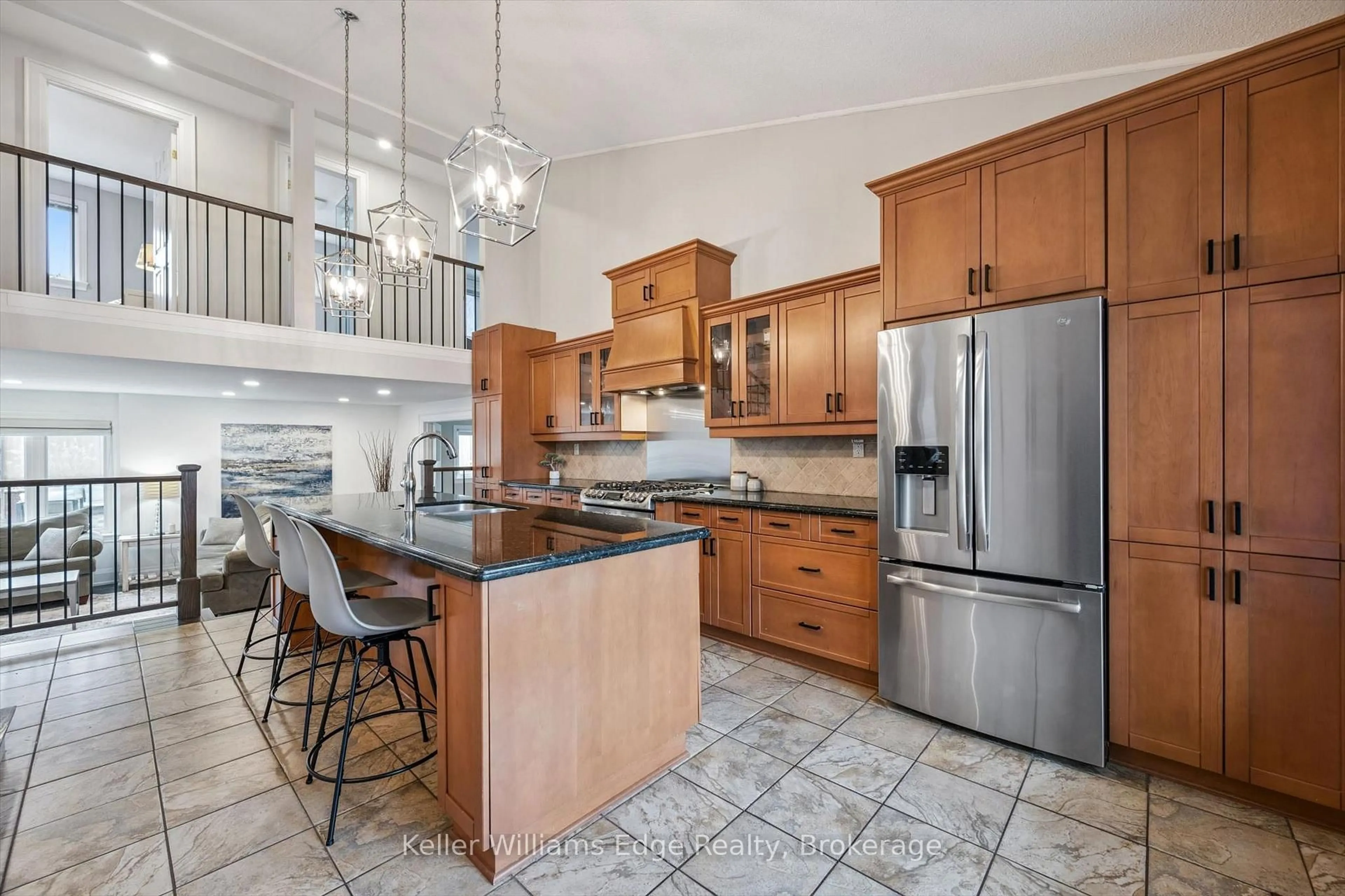 Open concept kitchen, ceramic/tile floor for 2414 Upton Crt, Oakville Ontario L6L 5E4