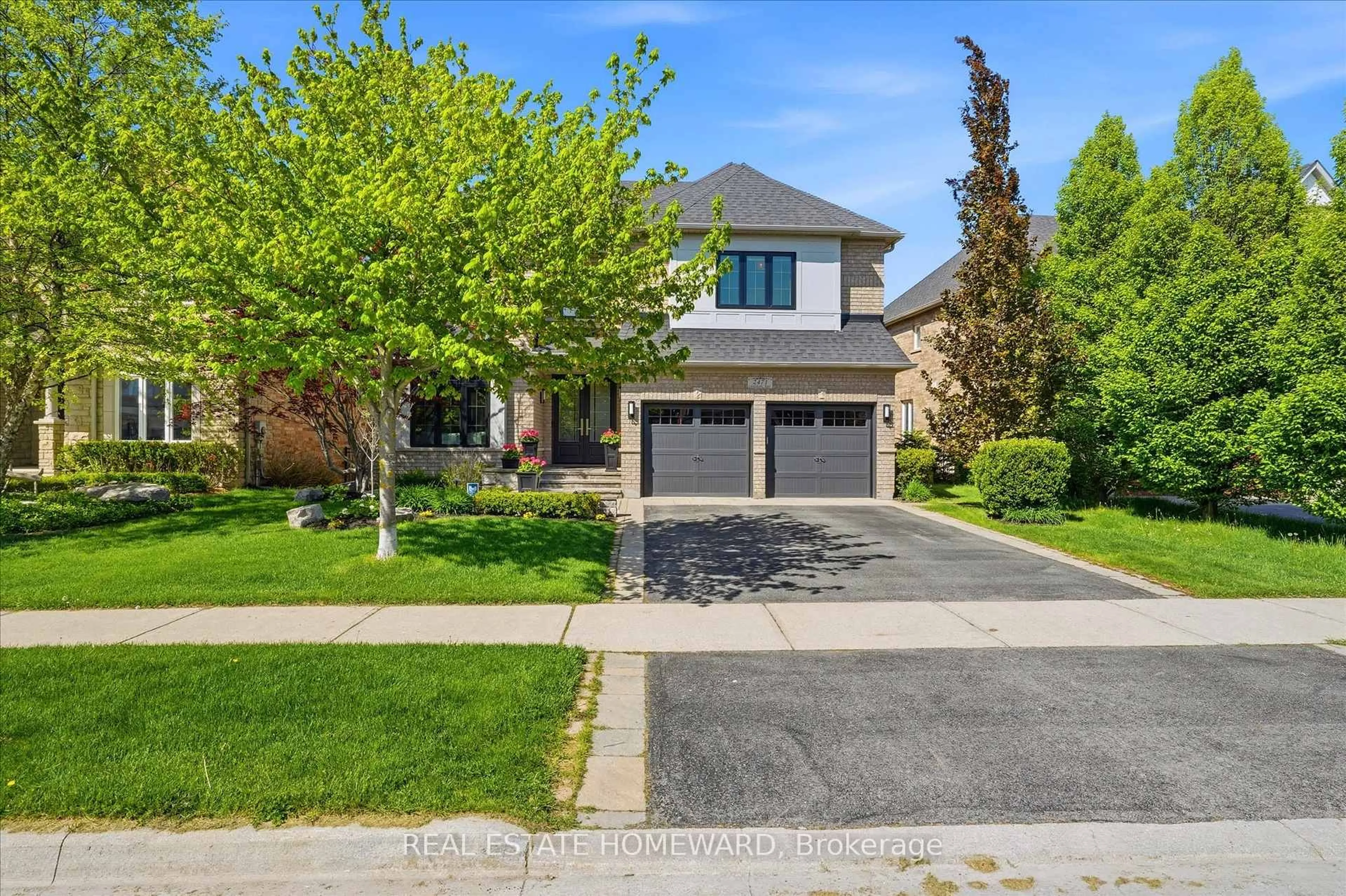 Home with brick exterior material, street for 2471 Castlebrook Rd, Oakville Ontario L6M 5B4