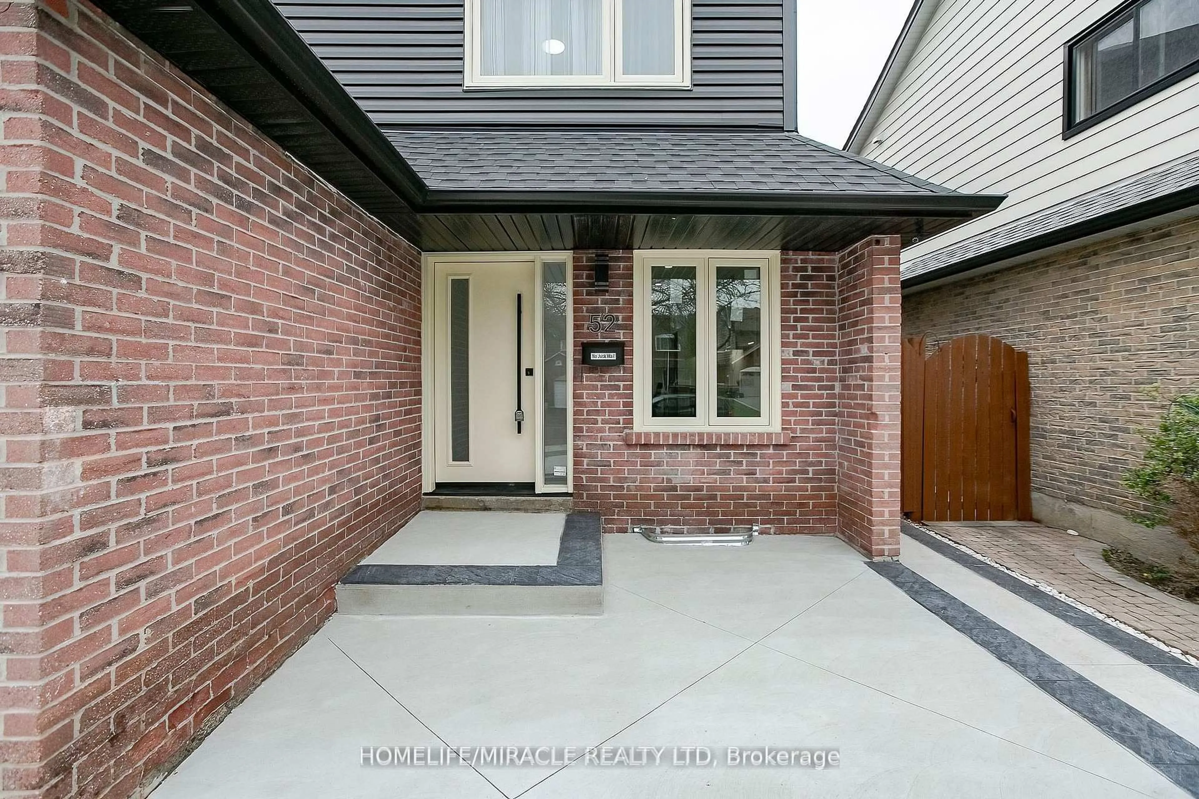 Home with brick exterior material, street for 52 Foxacre Row, Brampton Ontario L6V 3P5
