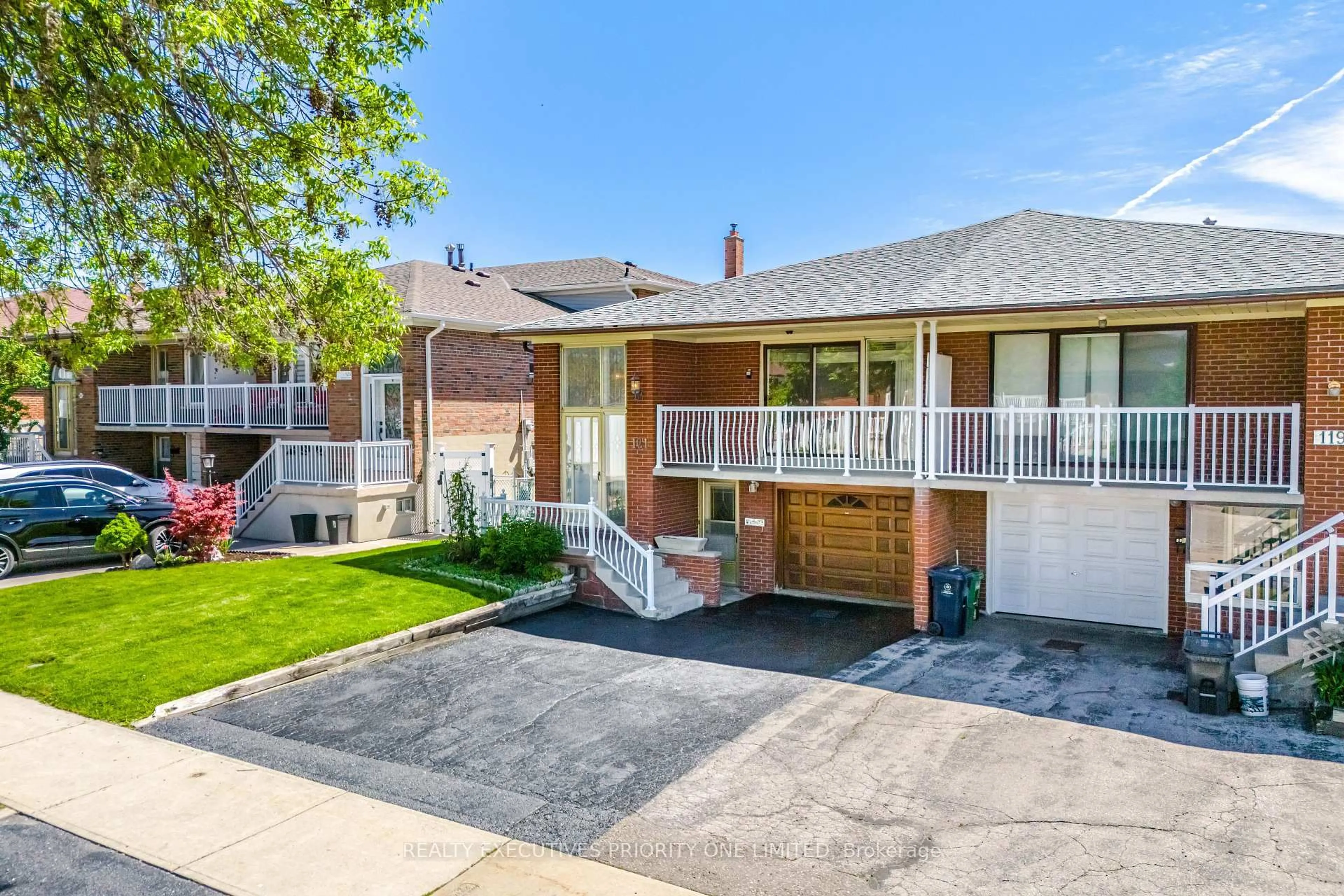 Home with brick exterior material, street for 121 Cabana Dr, Toronto Ontario M9L 1L1