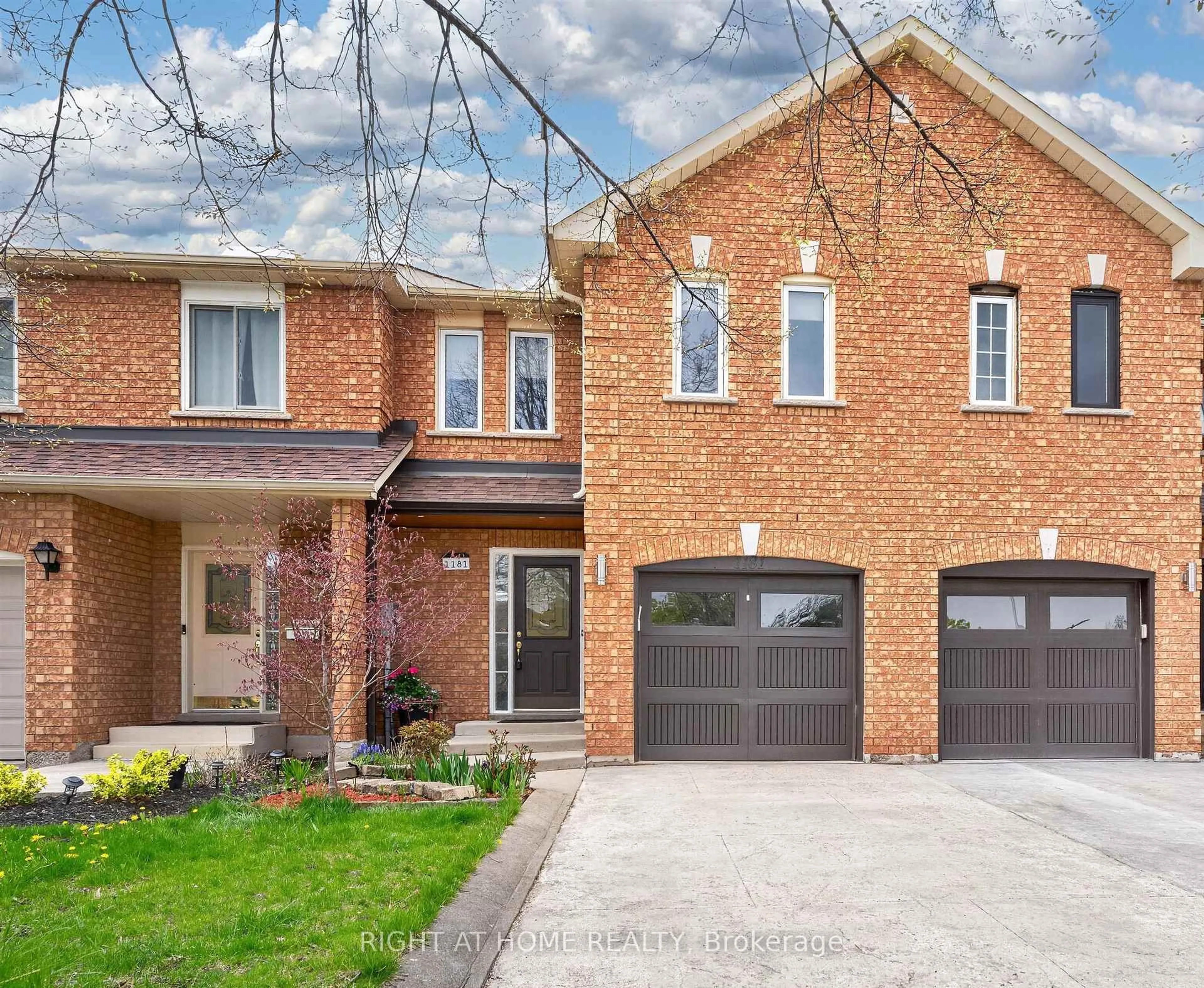 Home with brick exterior material, street for 1181 Westview Terr, Oakville Ontario L6M 3N2