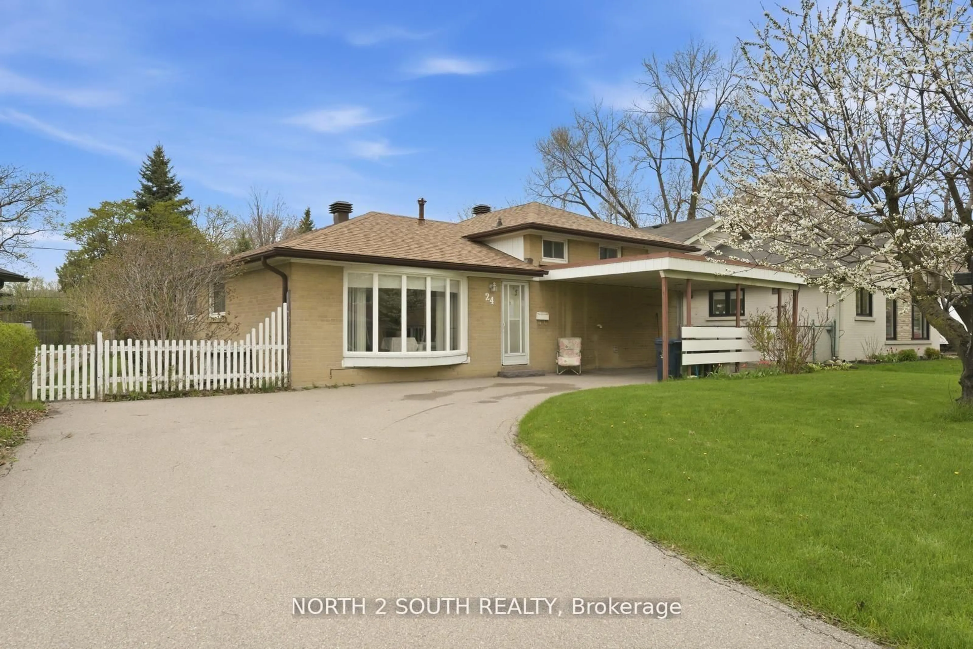 Unknown for 24 Vanderbrent Cres, Toronto Ontario M9R 3W8