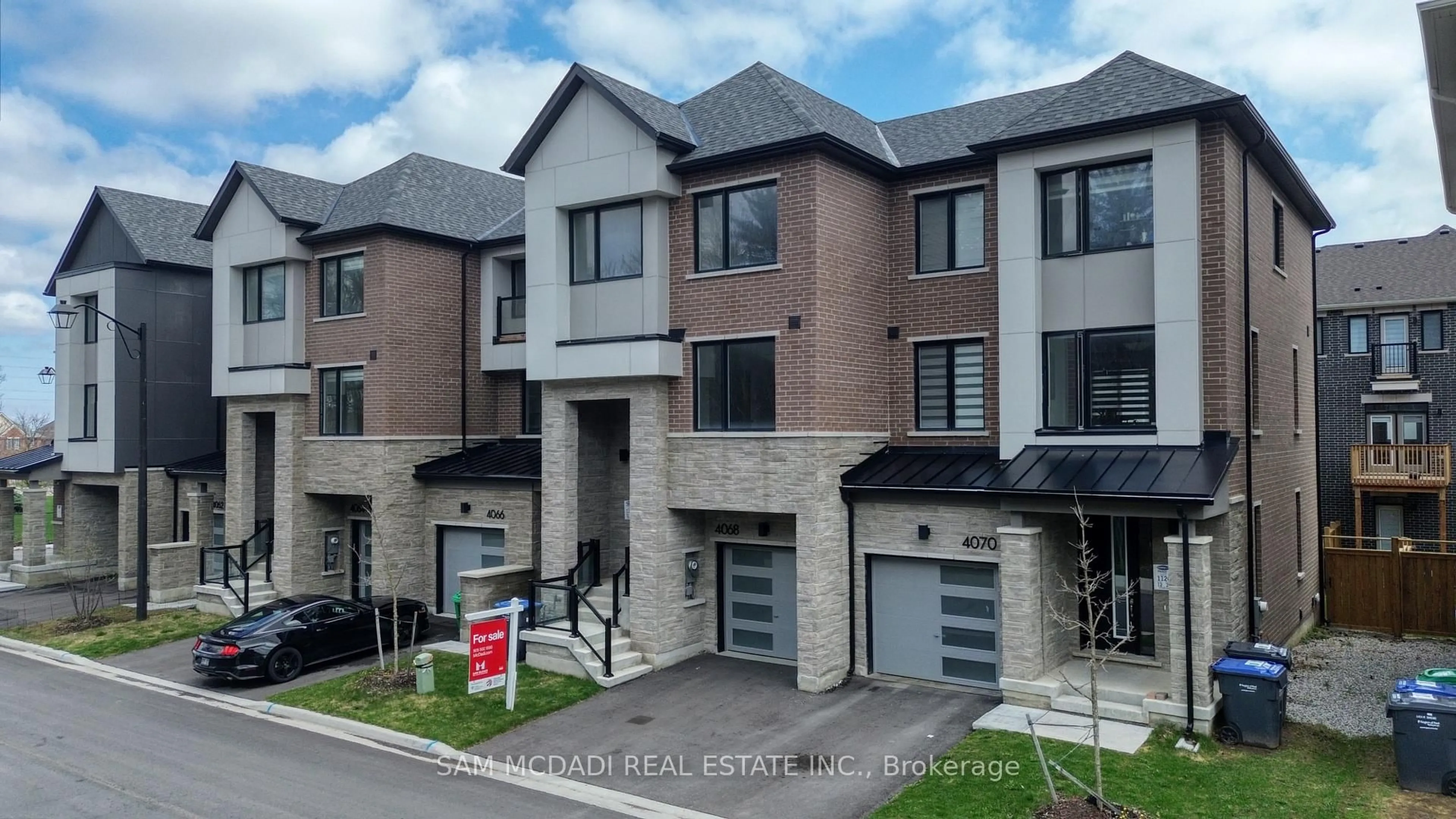 Home with brick exterior material, street for 4068 Kadic Terr, Mississauga Ontario L5M 2S8