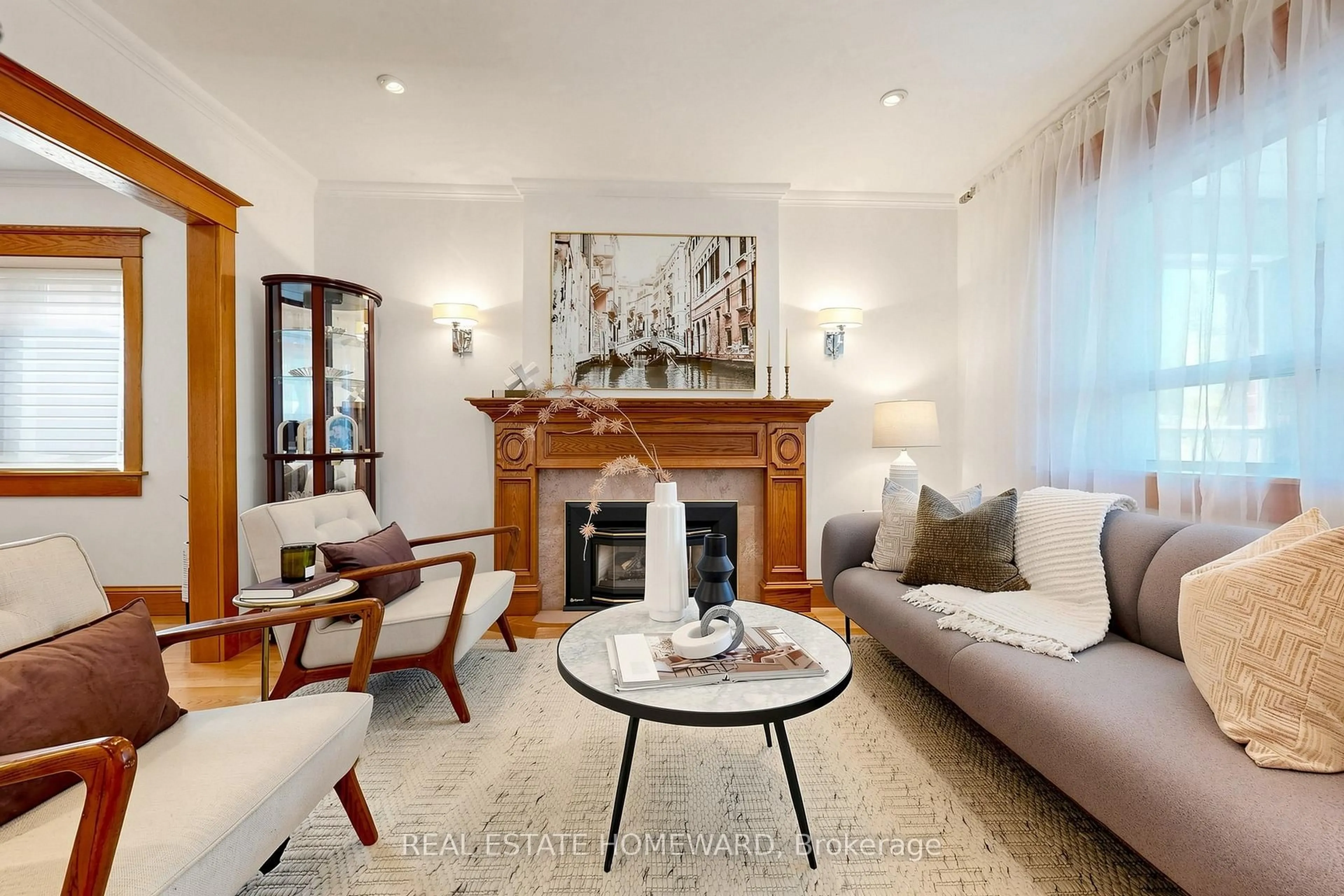 Living room with furniture, unknown for 117 Evans Ave, Toronto Ontario M6S 3V9