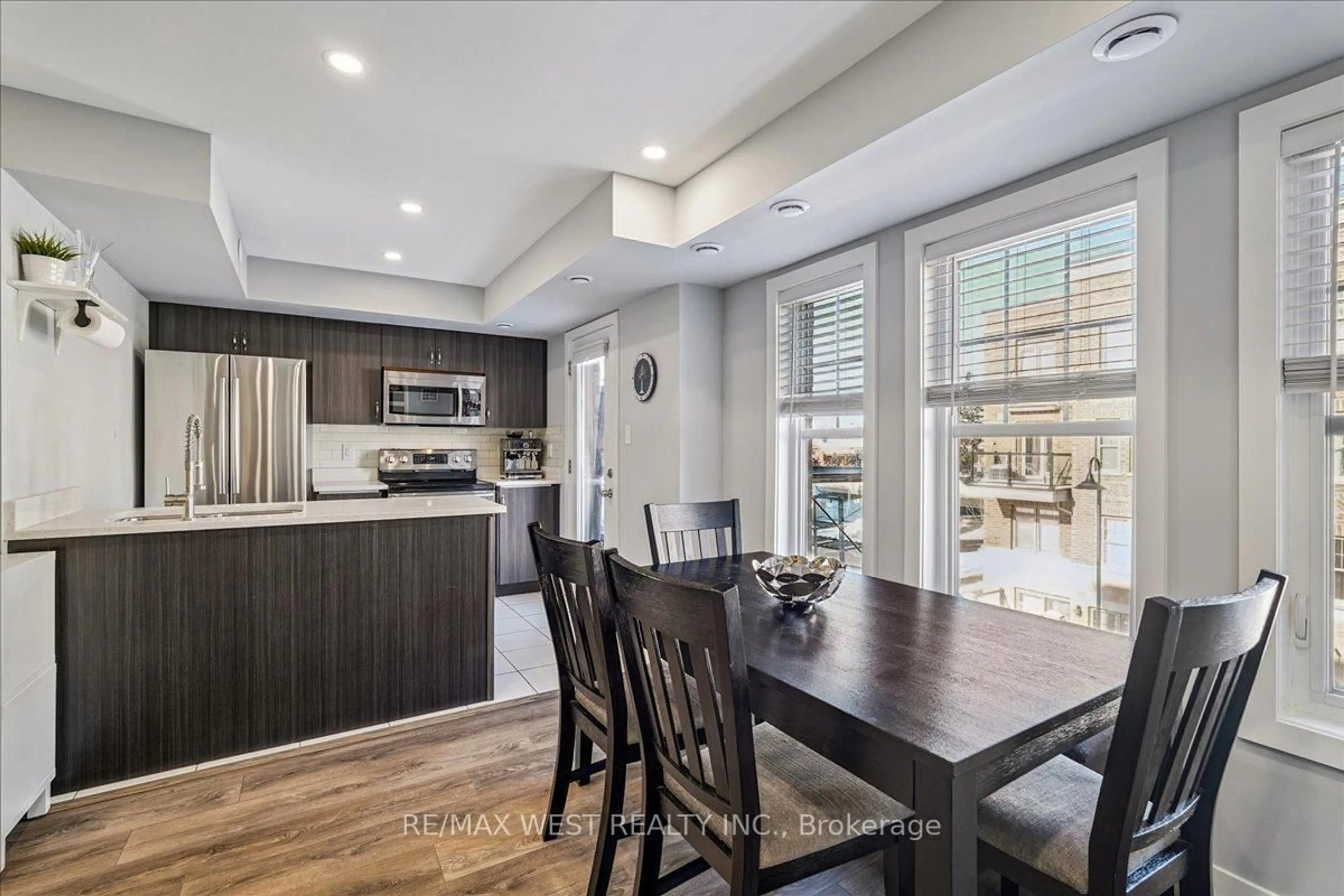 Open concept kitchen, unknown for 80 Parrotta Dr #148, Toronto Ontario M9M 0E6