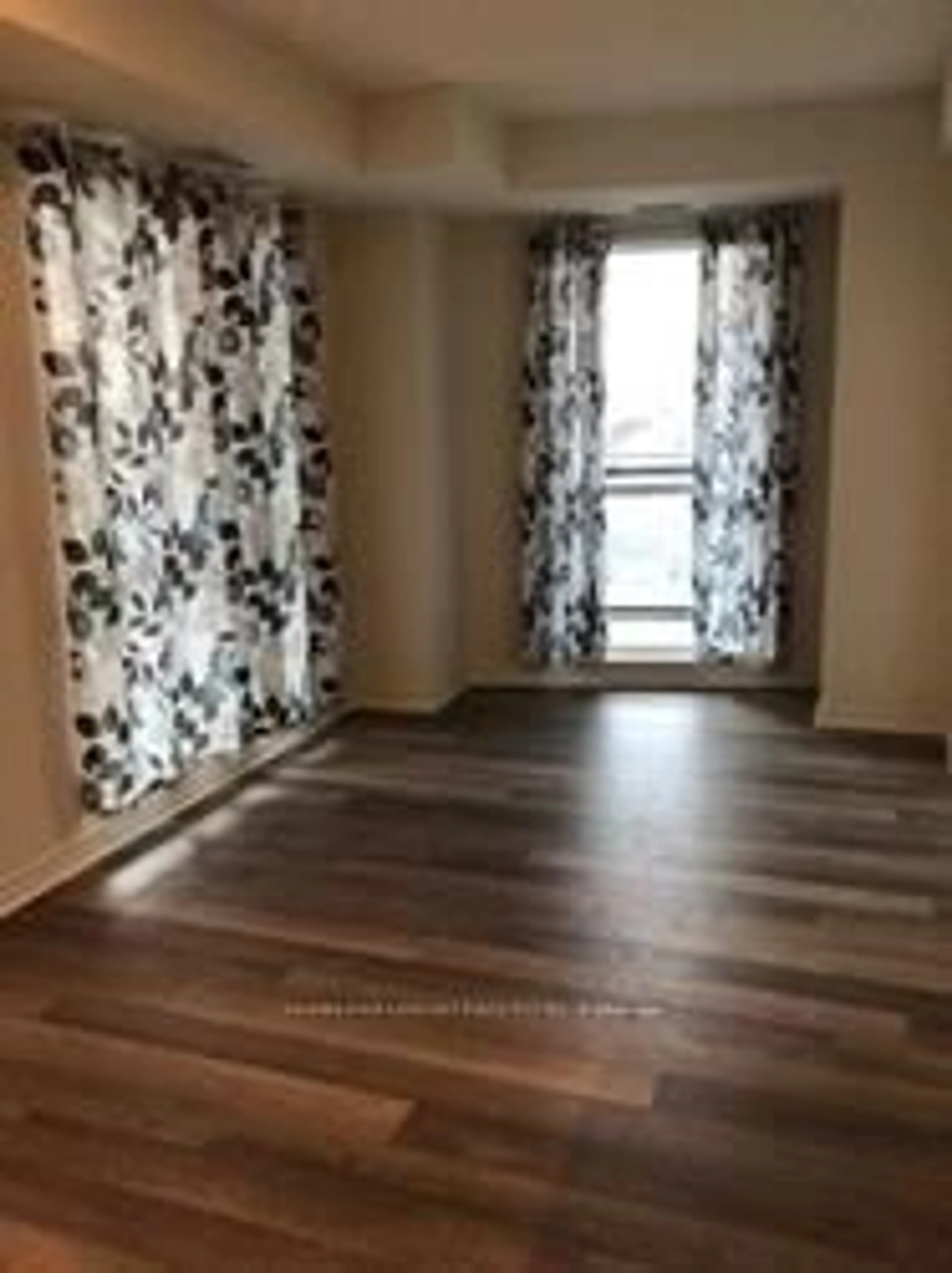 A pic of a room for 39 Annie Craig Dr #605, Toronto Ontario M8V 0H1
