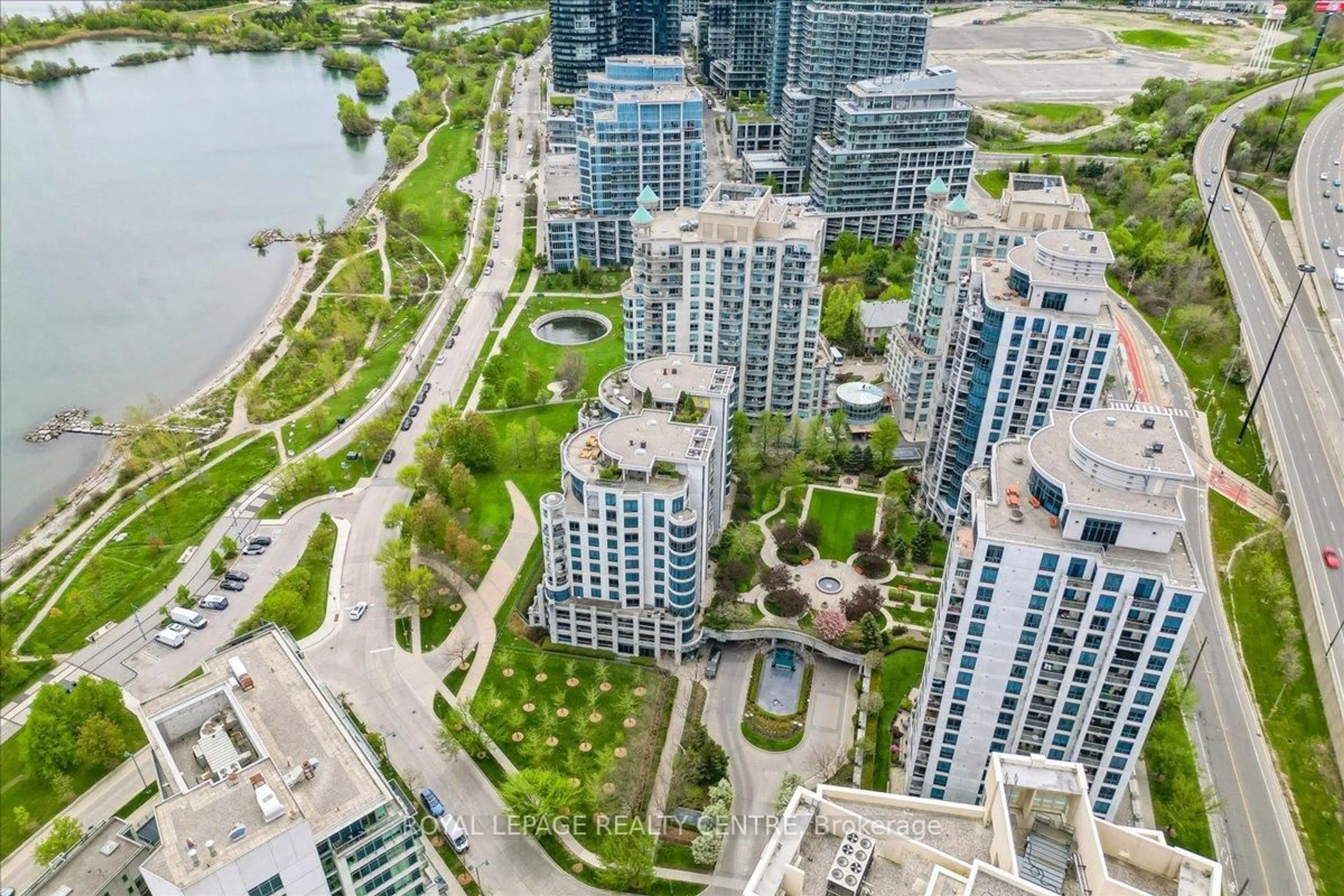 A pic from outside/outdoor area/front of a property/back of a property/a pic from drone, city buildings view from balcony for 2095 Lake Shore Blvd #318, Toronto Ontario M8V 4G4