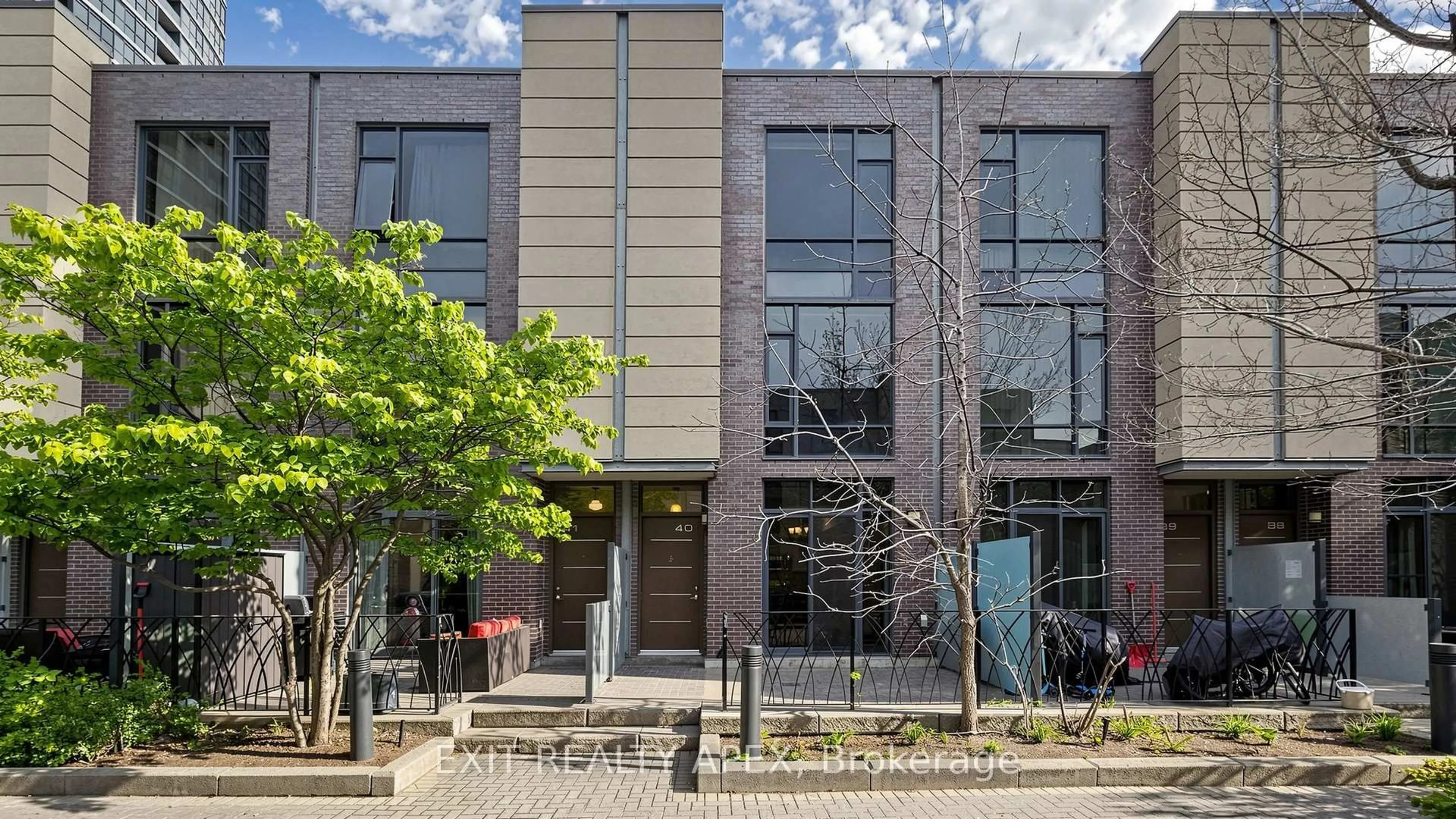 Home with brick exterior material, street for 23 Valhalla Inn Rd #40, Toronto Ontario M9B 0B3