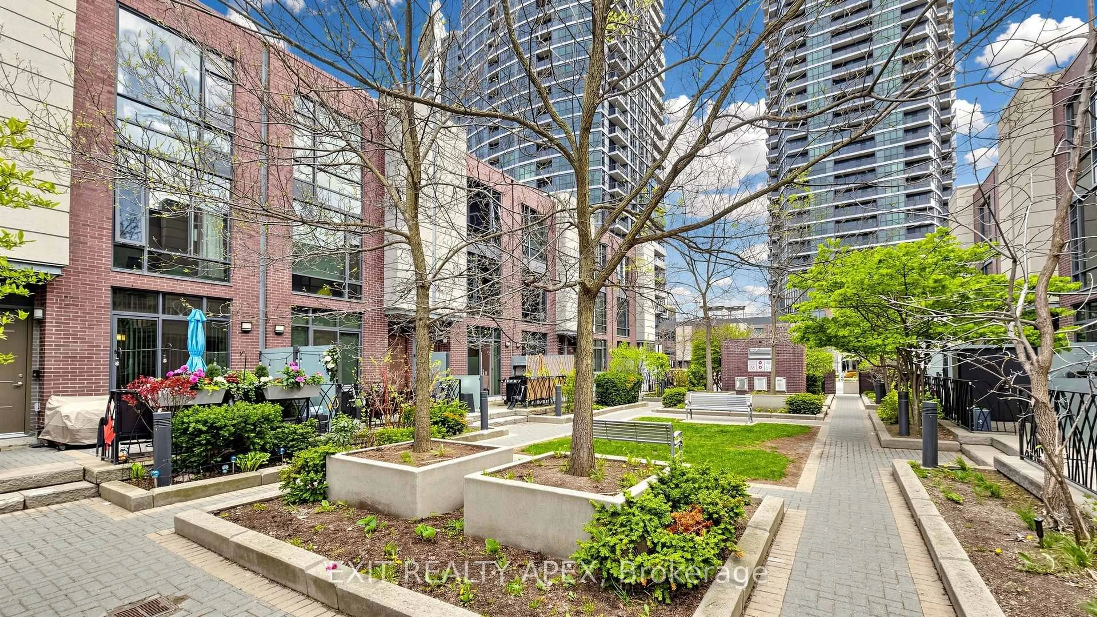 Patio, city buildings view from balcony for 23 Valhalla Inn Rd #40, Toronto Ontario M9B 0B3
